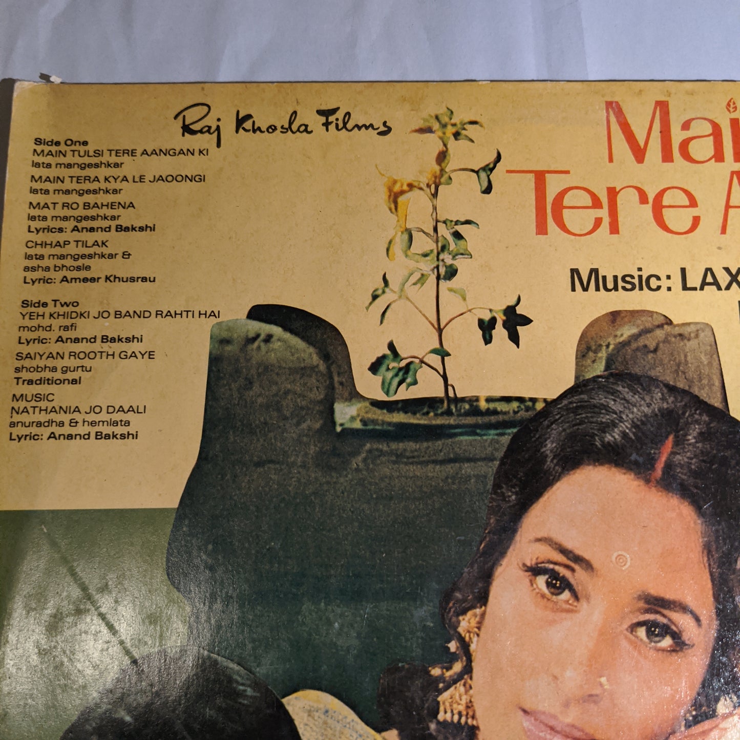 Main Tulsi tere Aangan Ki - Laxmikant pyarelal classic in near mint like unplayed new