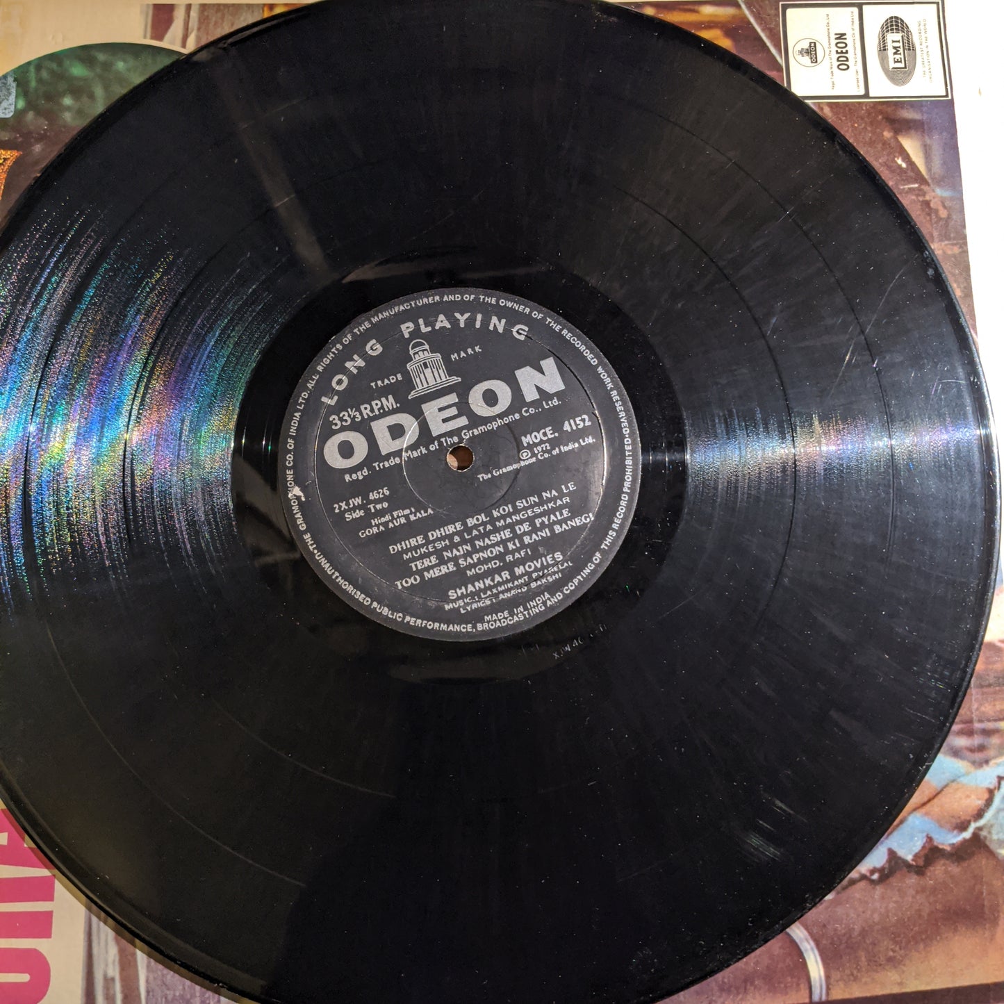 Gora Aur kala - 1st Odeon heavy in VG+ - Music : Laxmikant pyarelal