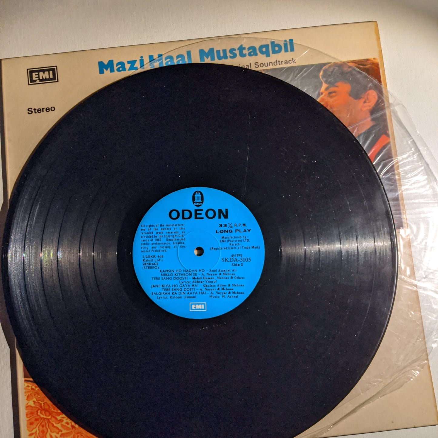 Mazi Haal Mustaqbi + Zindagi - A. Hamid - and - M. Ashraf - - stereo Original soundtrack in VG+ condition