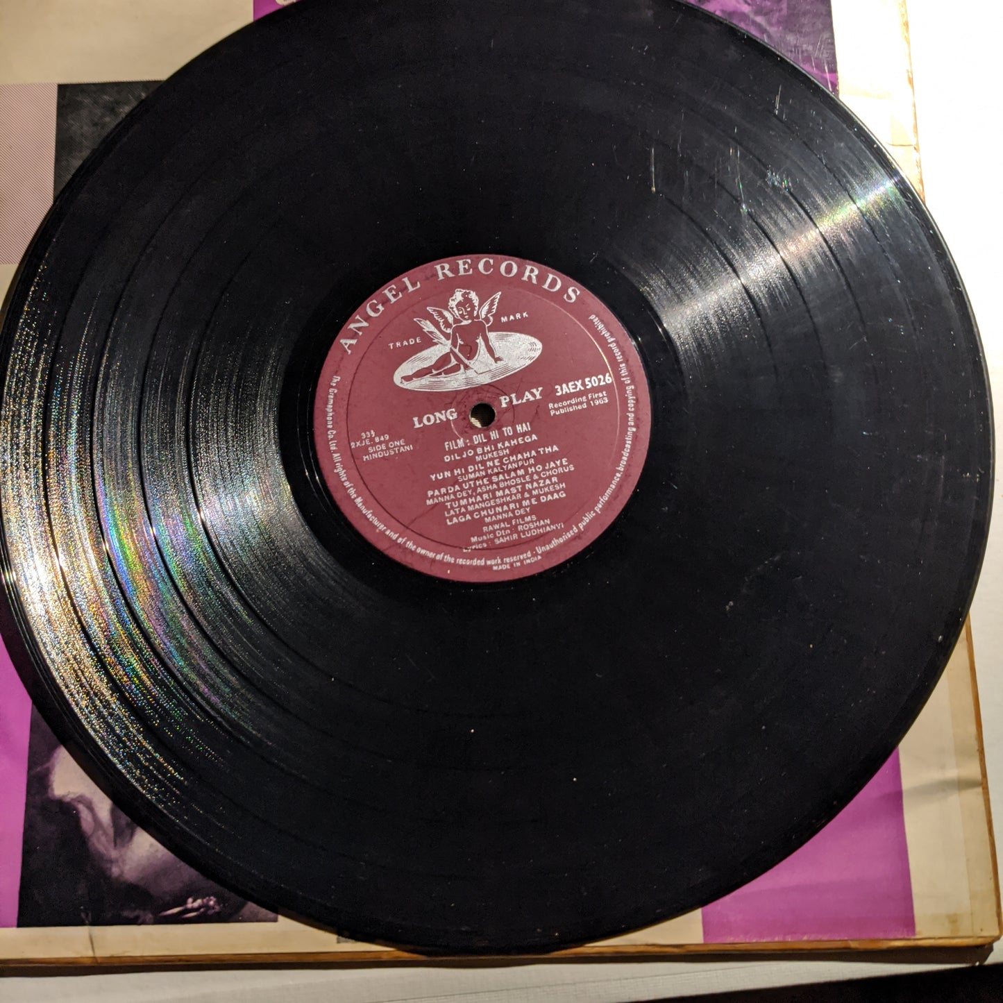 Dil Hi To Hai - 1st Angel issue - Music Roshan in VG+ to excellent condition