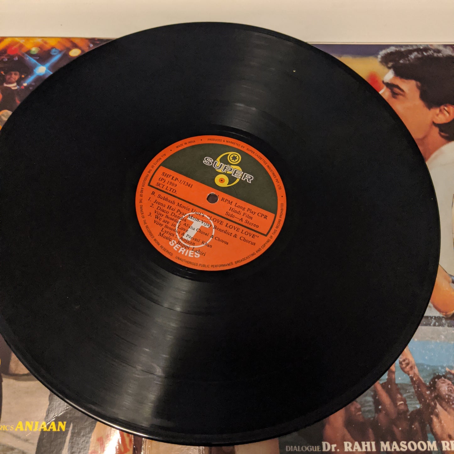 Love Love Love - bappi Lahiri superhit first pressing in Excellent condition