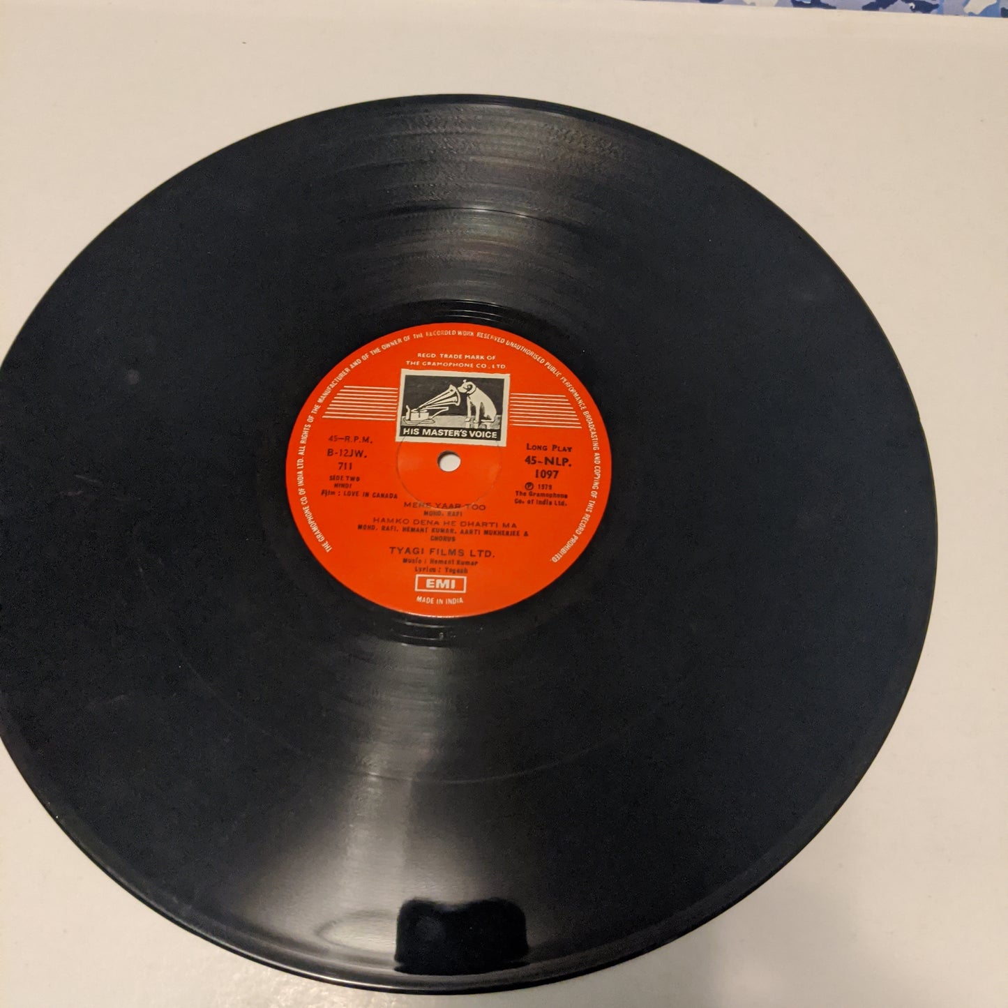 Hemant Kumar Love In Canada in VG+ condition - 45 RPM LP