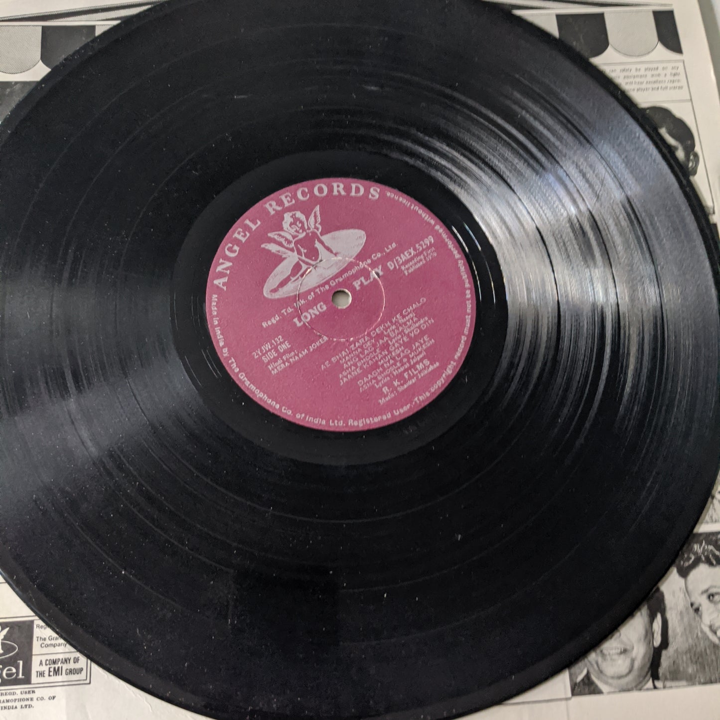 Mera Naam Joker - Music by Shankar jaikishan -1st Angel in excellent condition