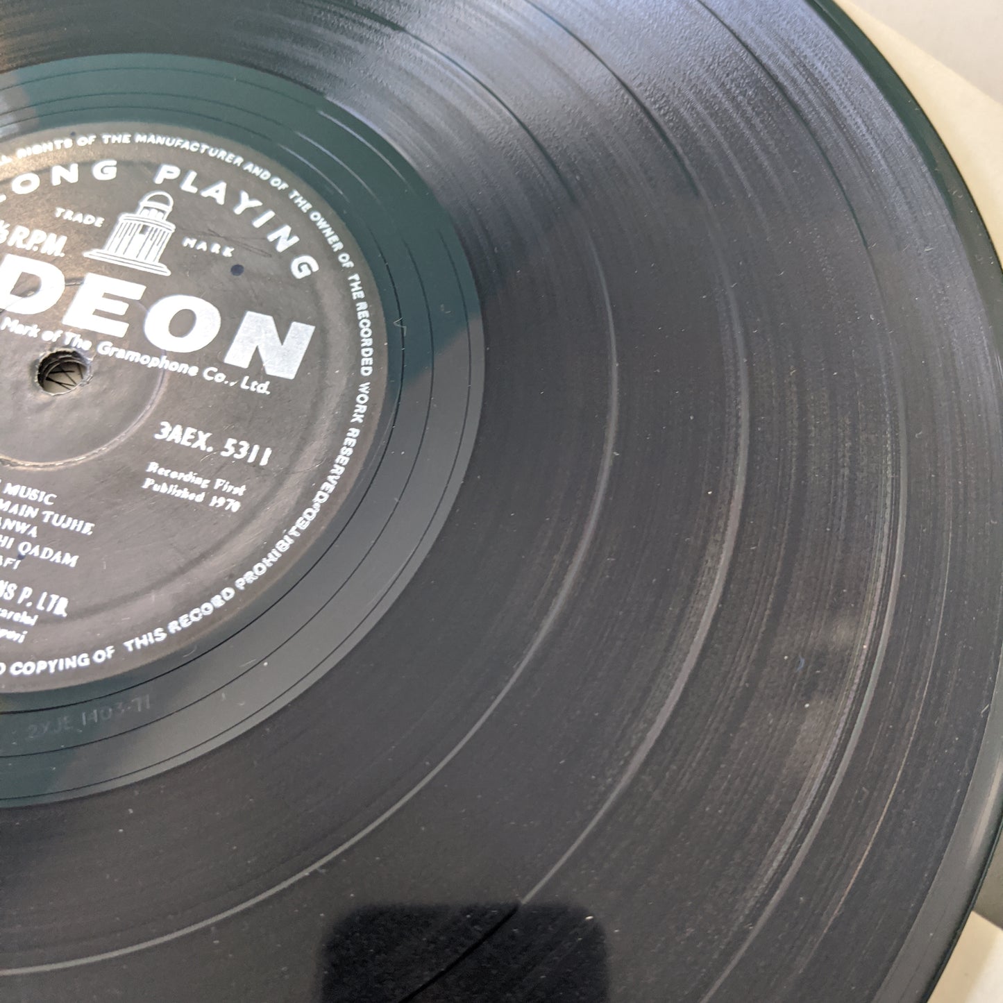 Dosti - classic in Ring Odeon pressing - in near mint condition