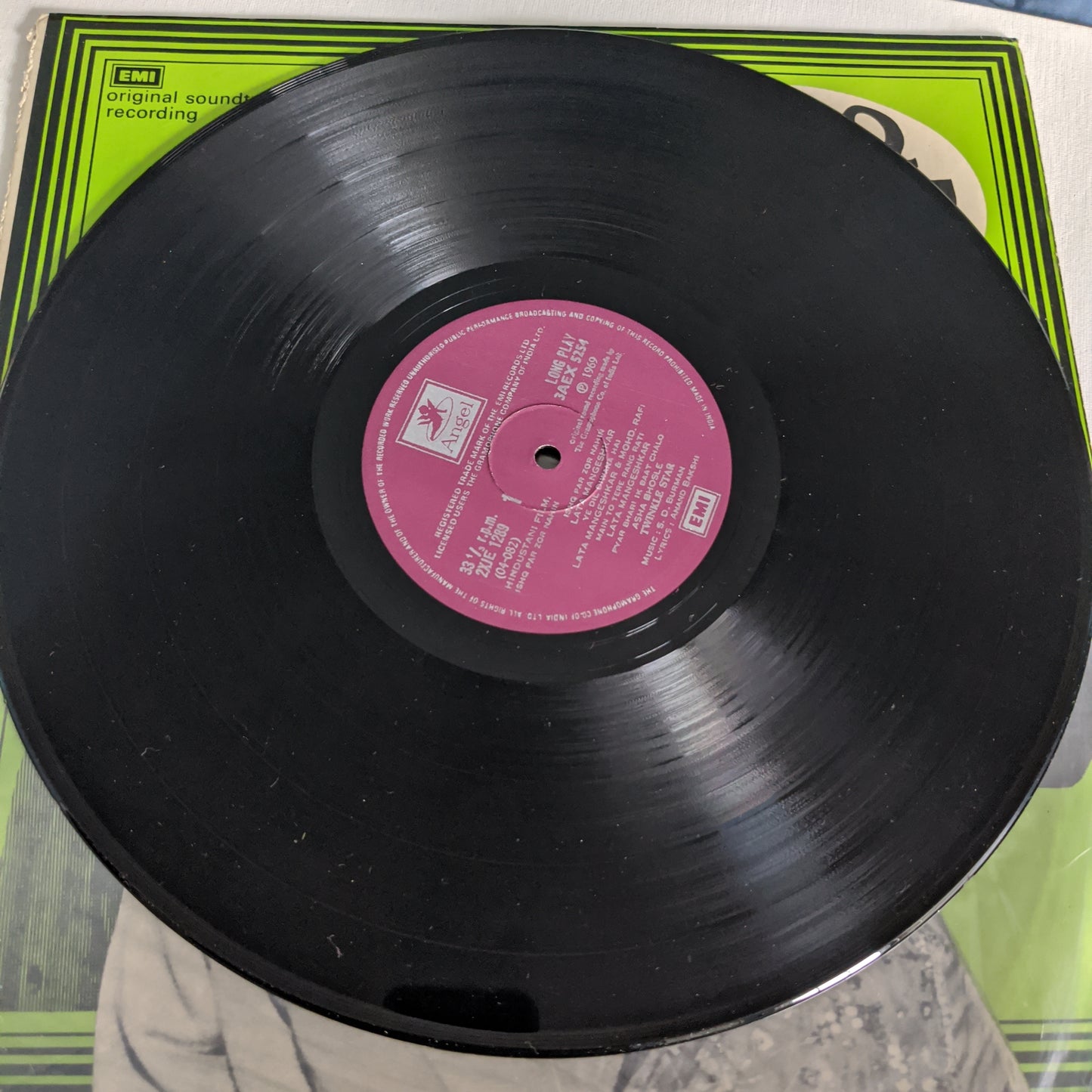 Ishq Par Zor Nahin - S. D. Burman, - Anand Bakshi in near mint