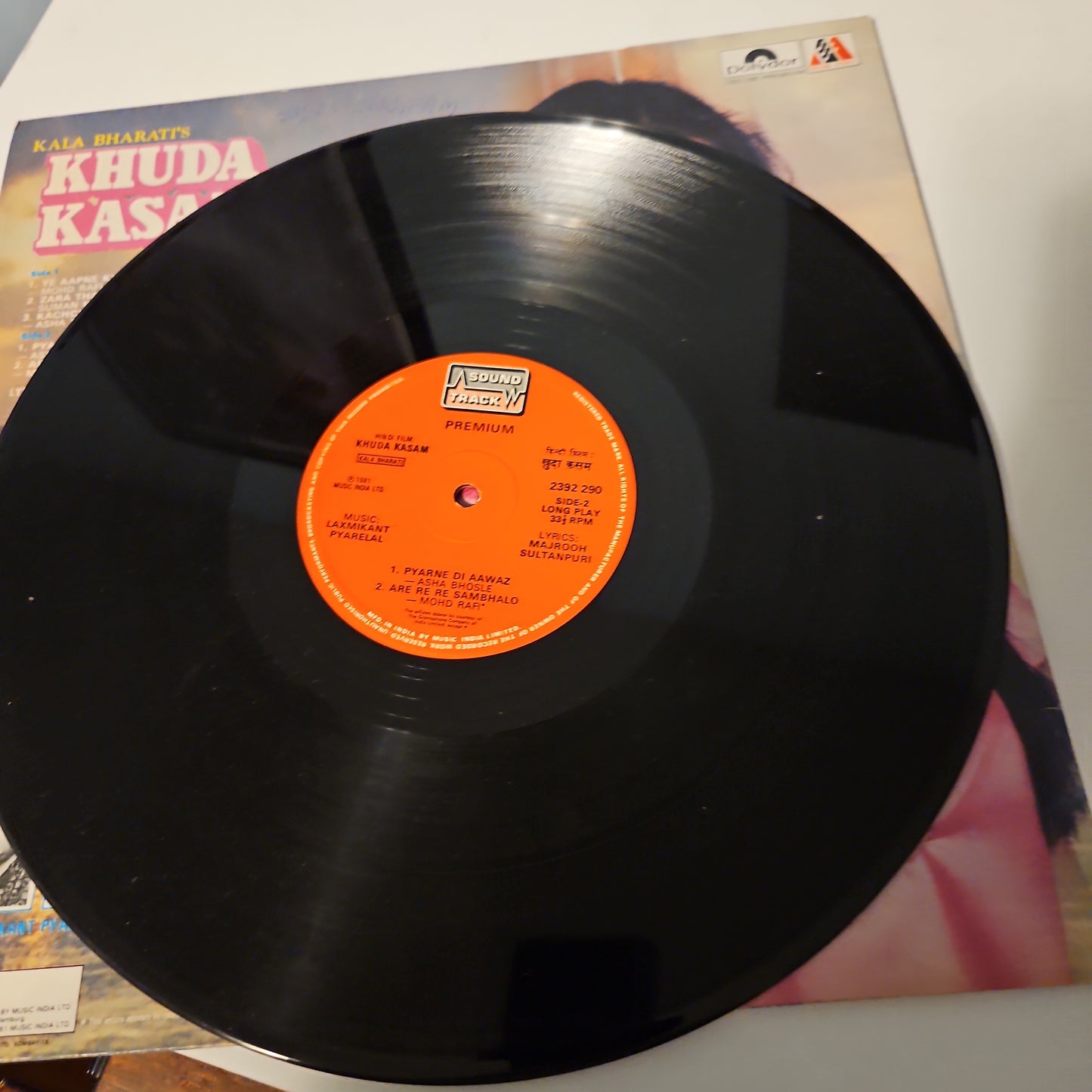 Khuda kasam - Laxmikant Pyarelal superhit Gatefold - poydor premiunm in Excellent condition
