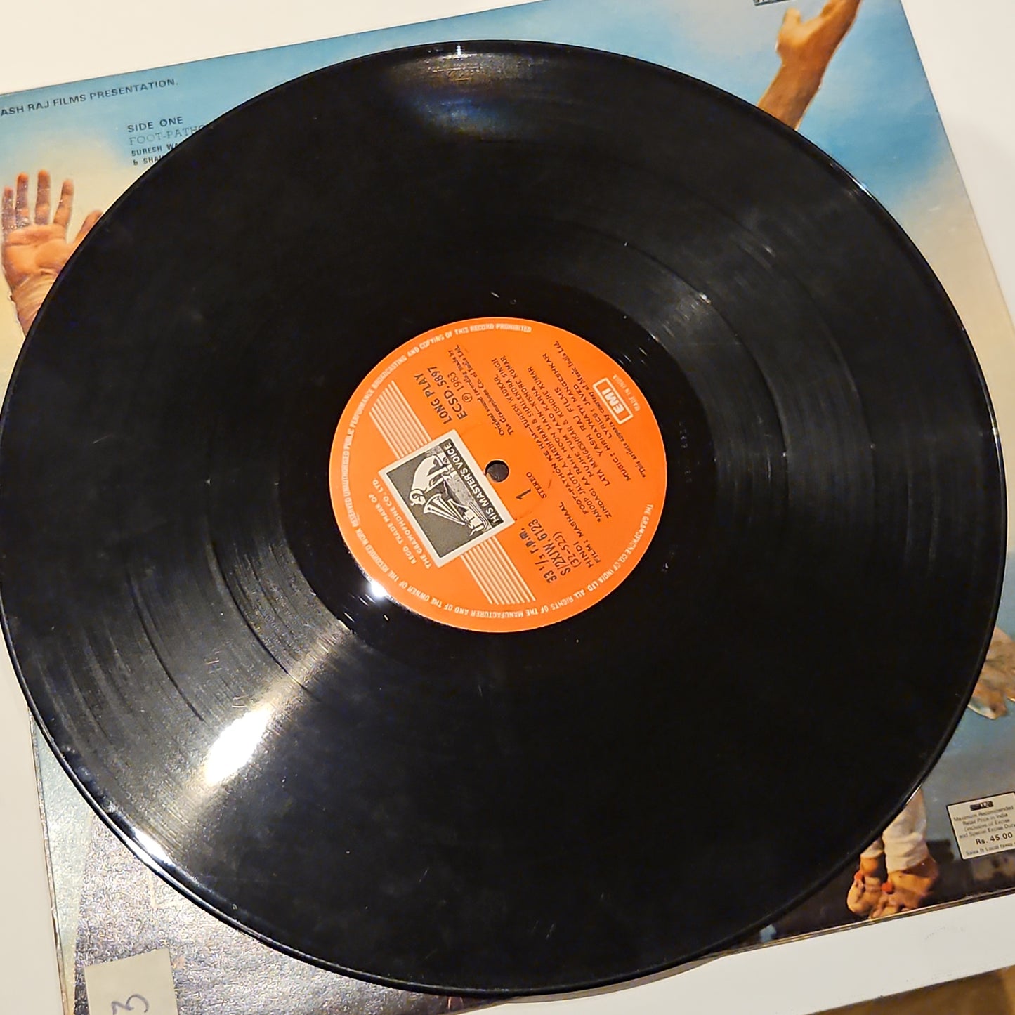 3 lps Tribute to Dilip Kumar SHAKTI, MASHAAL, AND VIDHAATA supreme Stereo Gatefold