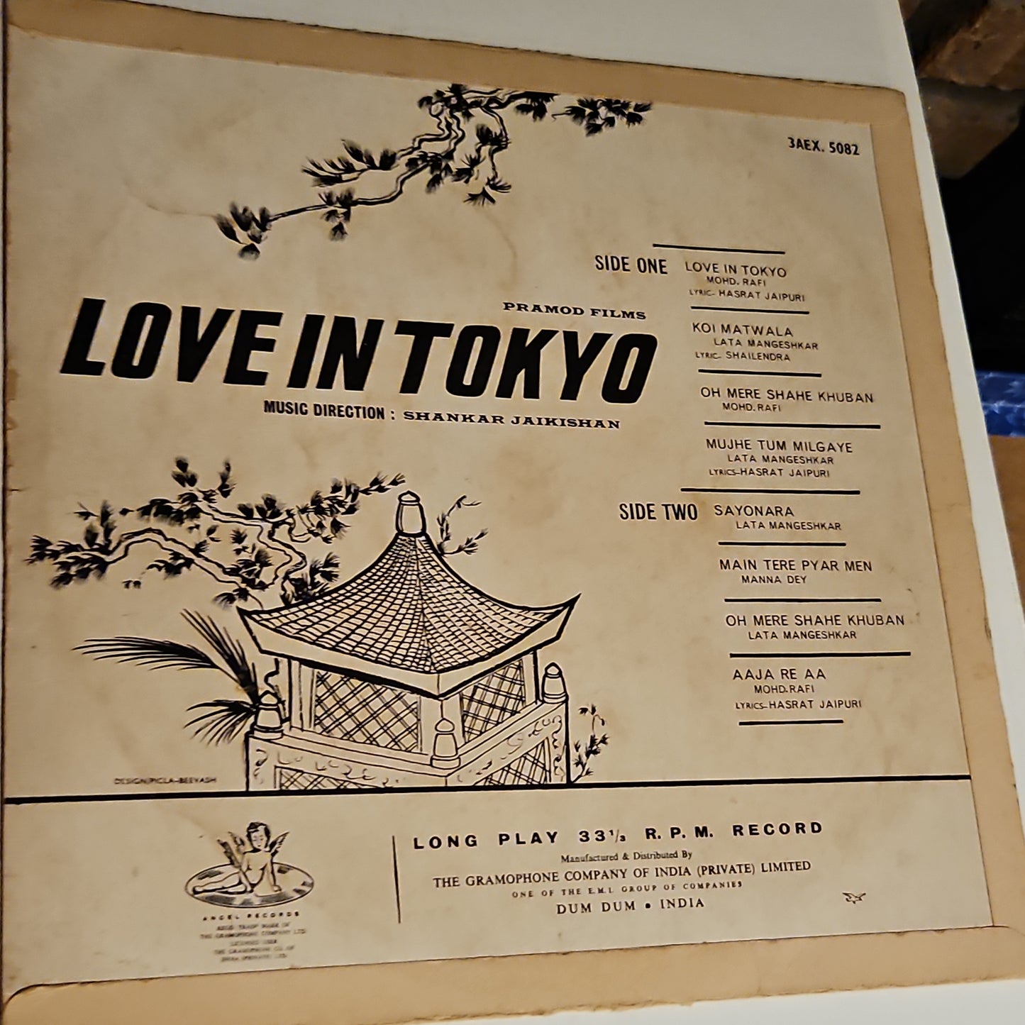 Love in Tokyo - Music by Shankar jaikishan 1st Angel in very Good condition