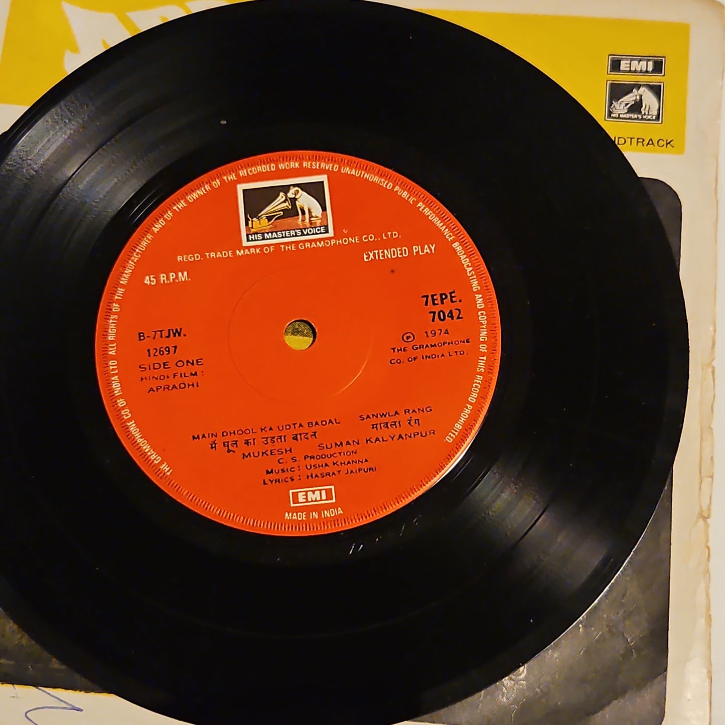 Apradhi  - Usha Khanna classic 1st HMV version Rare EP in VG+