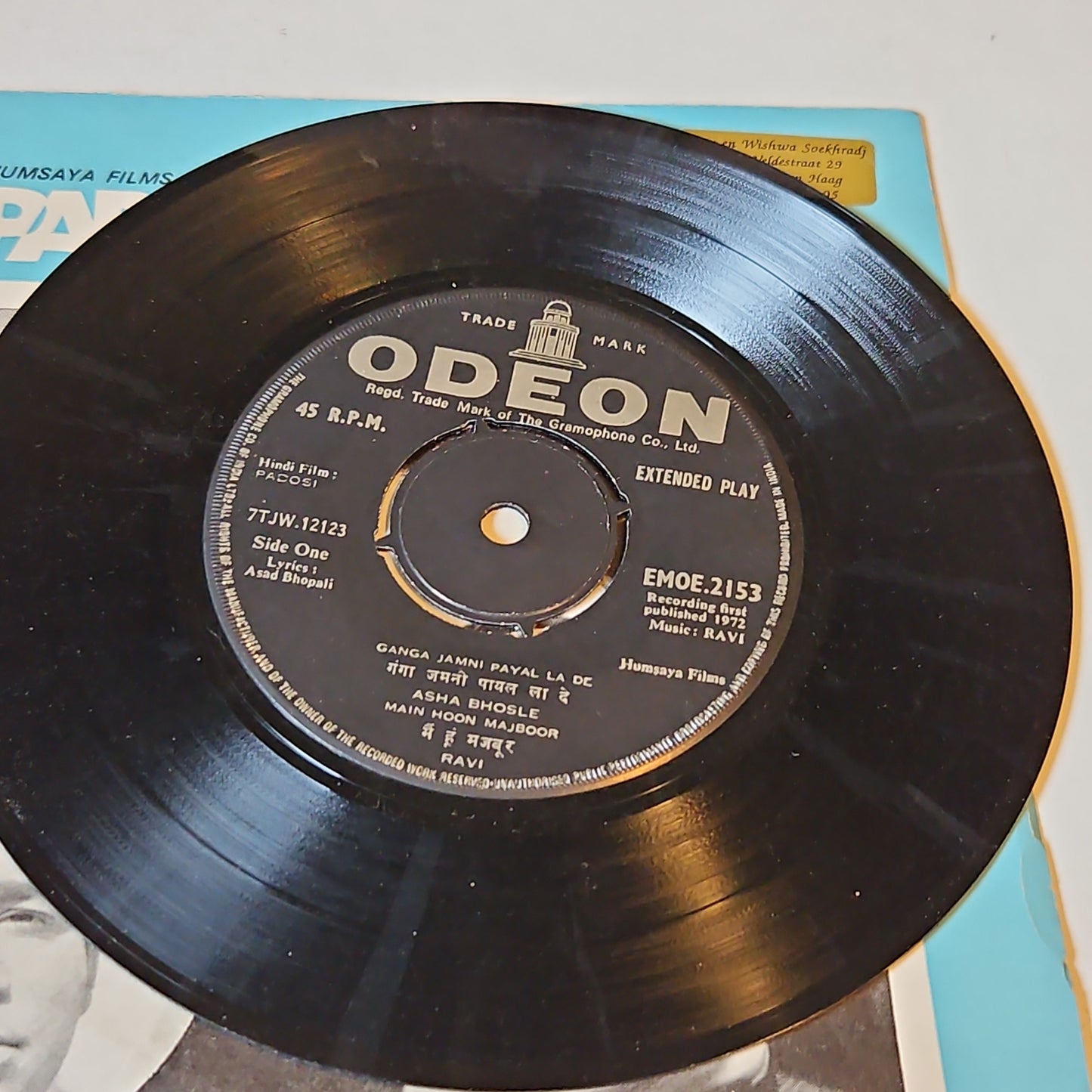 Padosi - Ravi EP  in Near mint thick center odeon