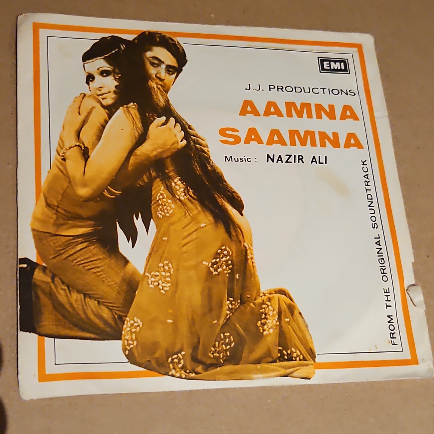 Aamna Saamna Music by Nazir Ali in excellent 7inch ep