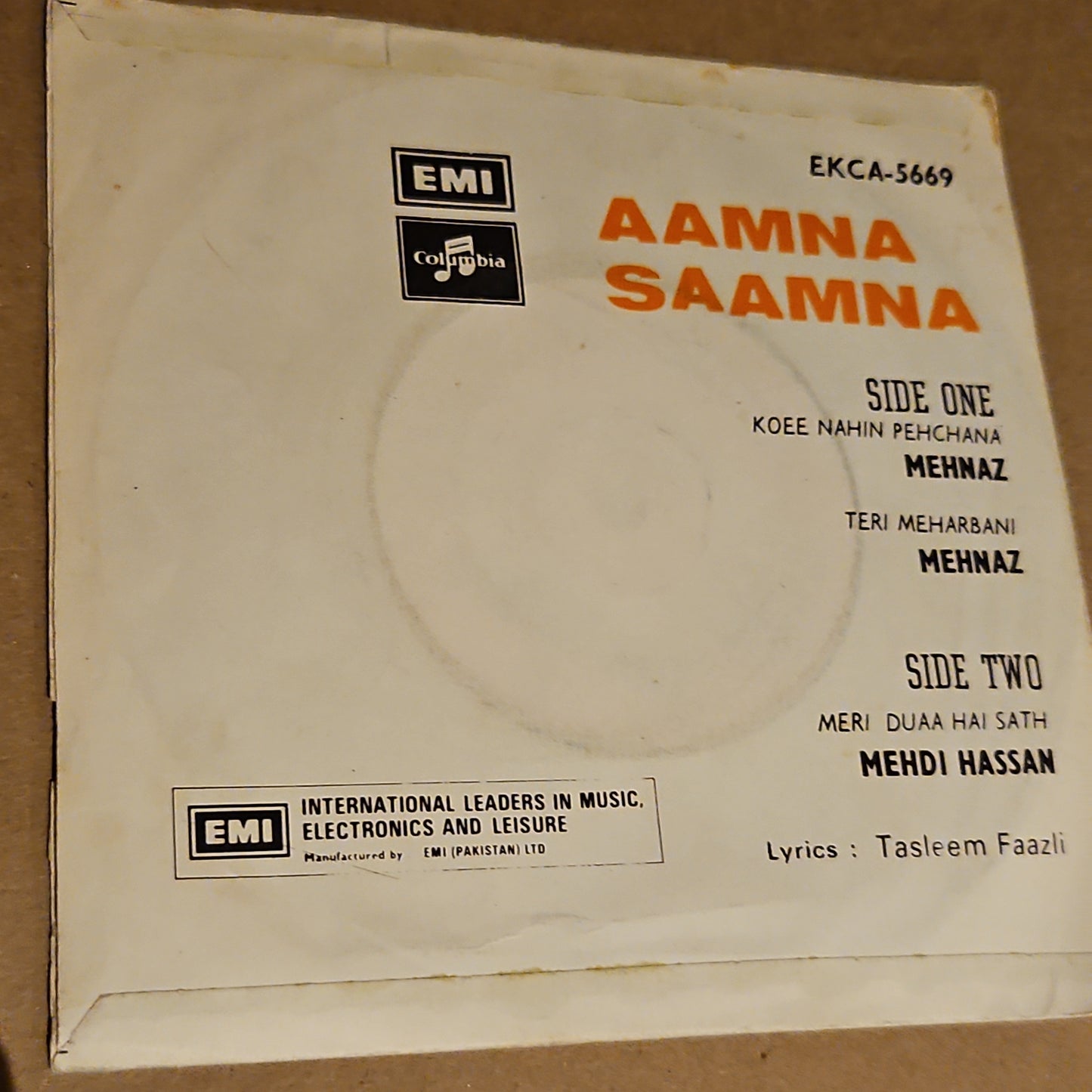 Aamna Saamna Music by Nazir Ali in excellent 7inch ep