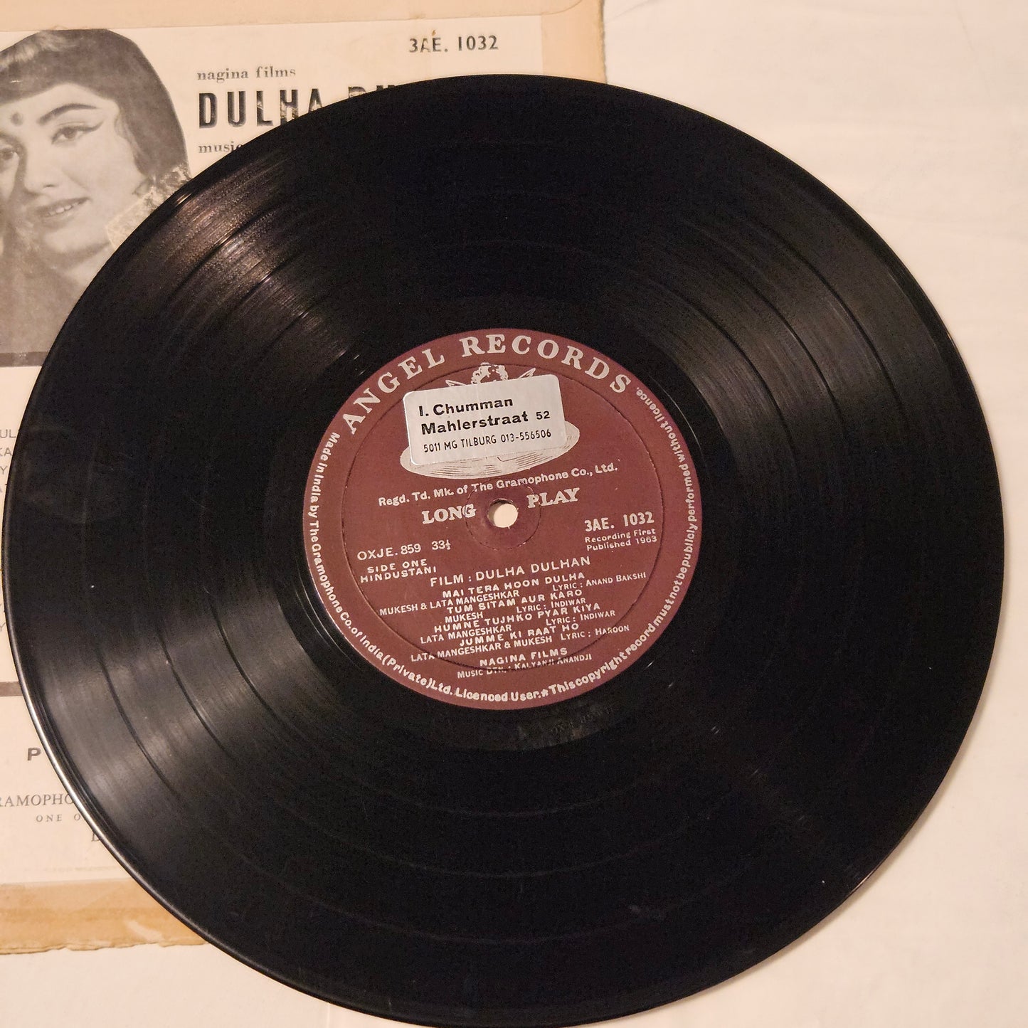 Dulha Dulahn- 10 inch angel orivinal soundtrack - Music by Kalyanji Anandji - Lyrics various-  Classic in excellent to near mint