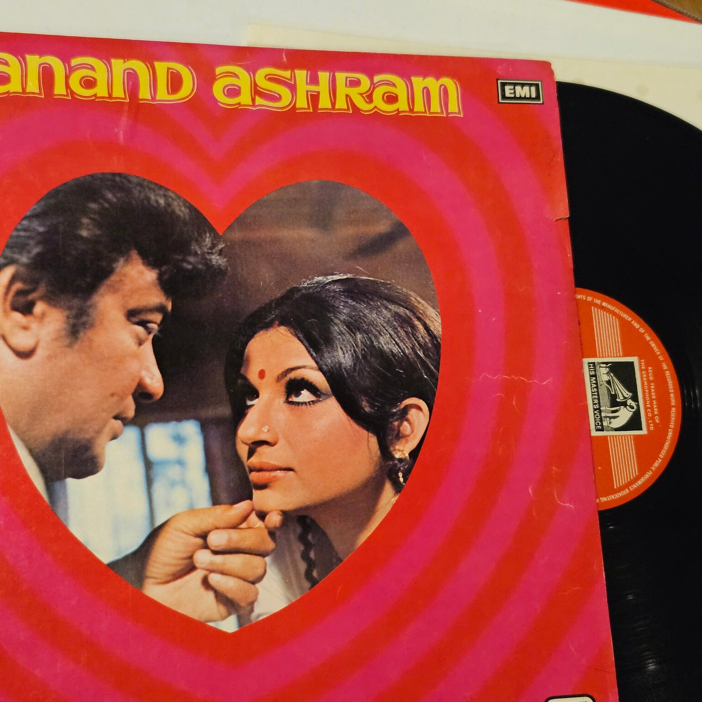 Anand Ashram - Shyamal Mitra classic in near mint condition