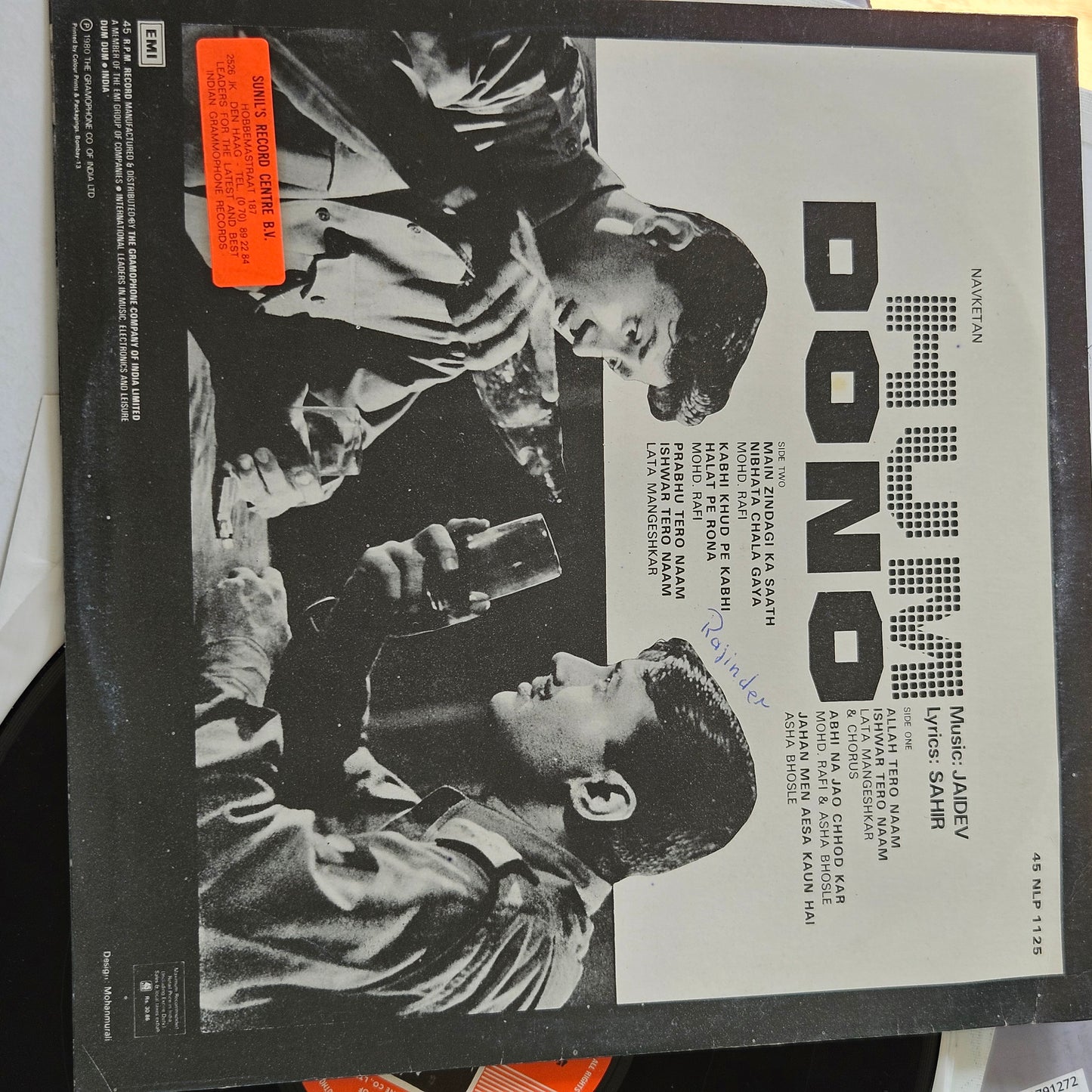 Hum Dono - original soundtrack Music by Jaidev - classic Superhit  in  Near Mint Condition - 45 rpm Lp with superb acoustics