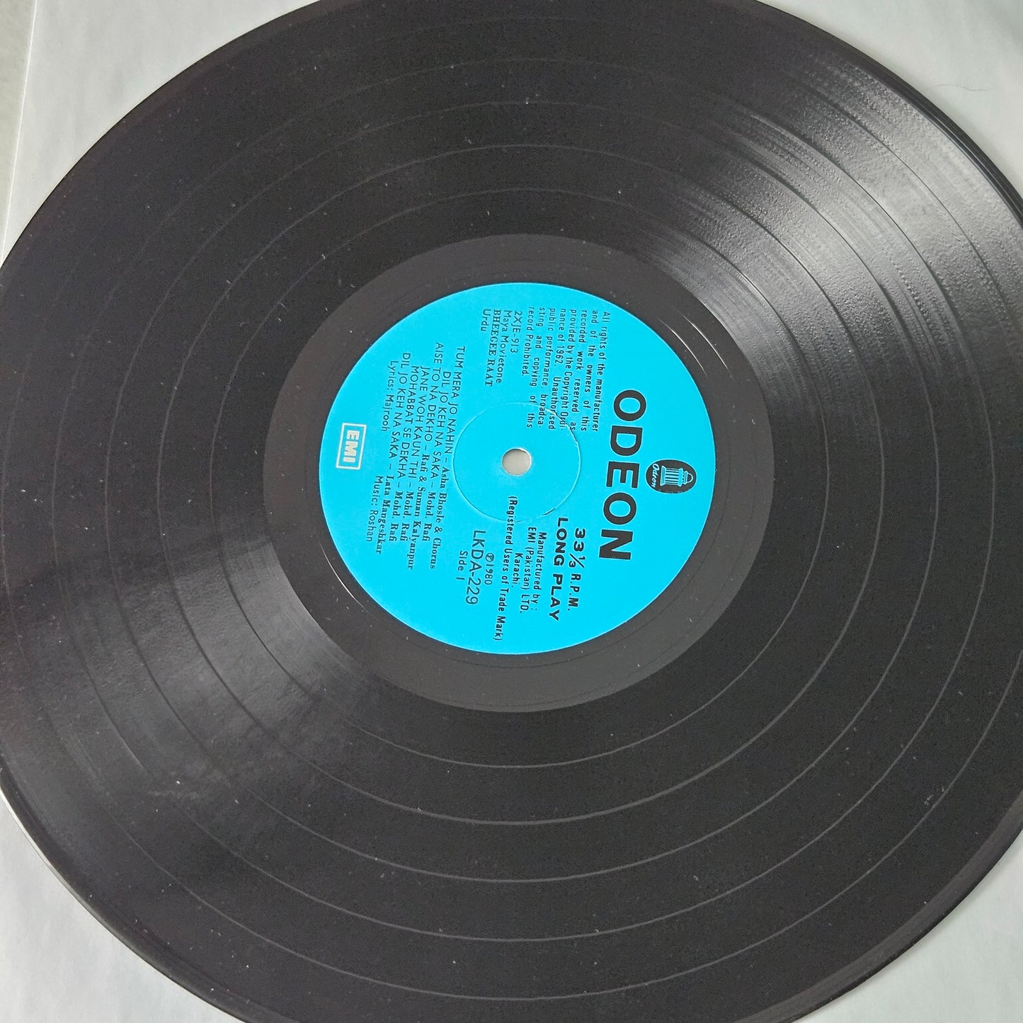 Bheegee Raat + Bedaag - Roshan classic 2 albums in 1 in Excellent condition