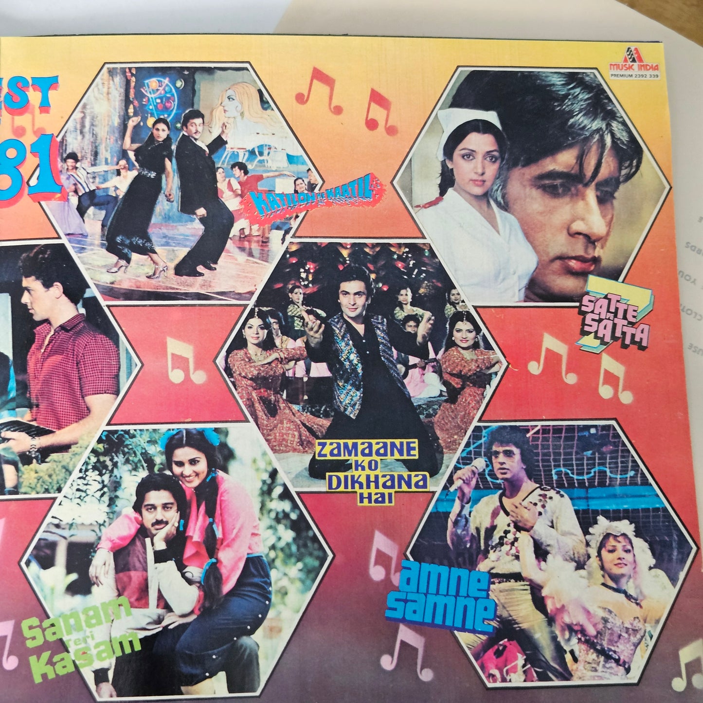 Best of 1981 - Blockbster hits frm films in excellent condition MIL from original soundtracks in Gatefold edition