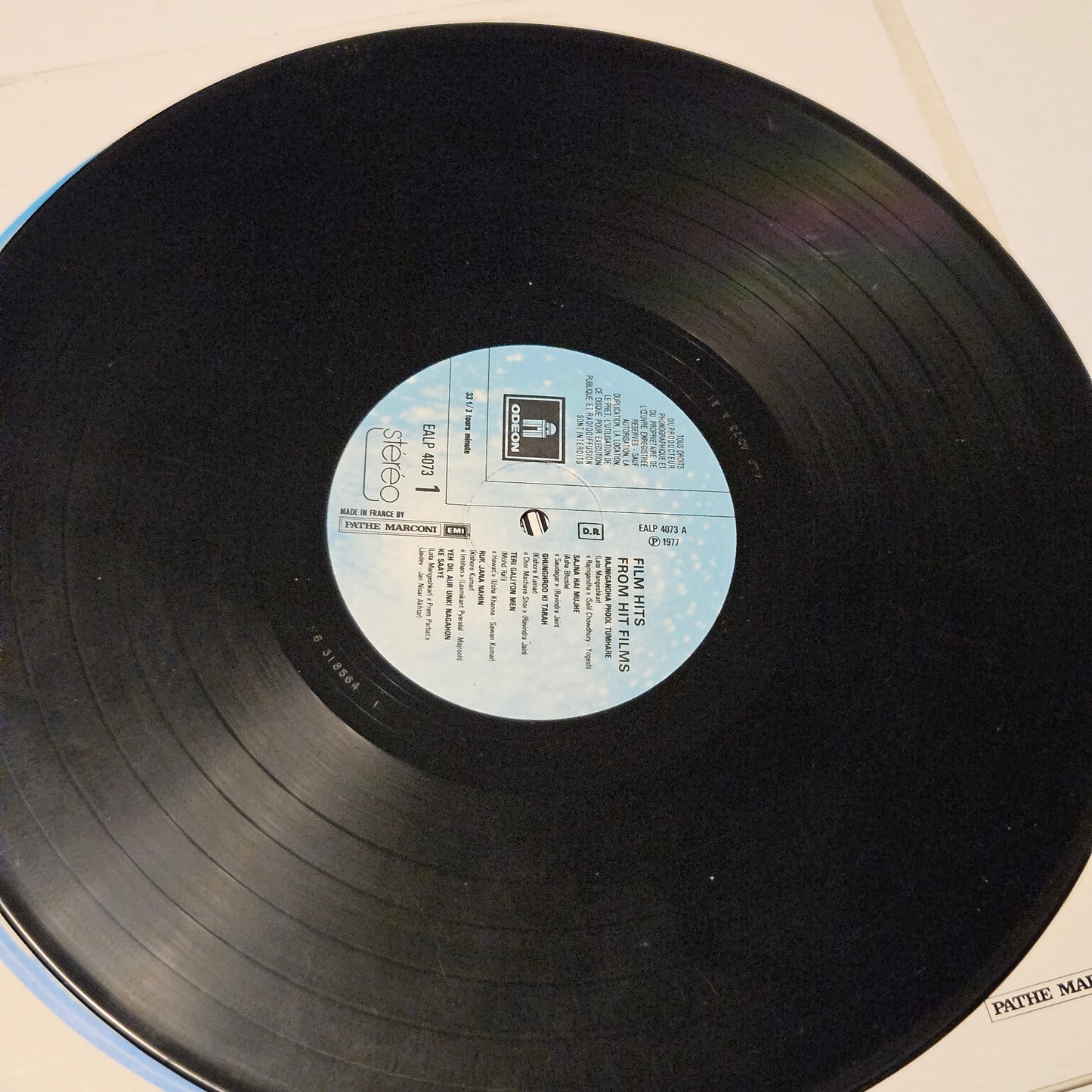 Rare EMI France Pressing Film Hits from Hit films - EALP 4073 in Excellent A collection of good songs