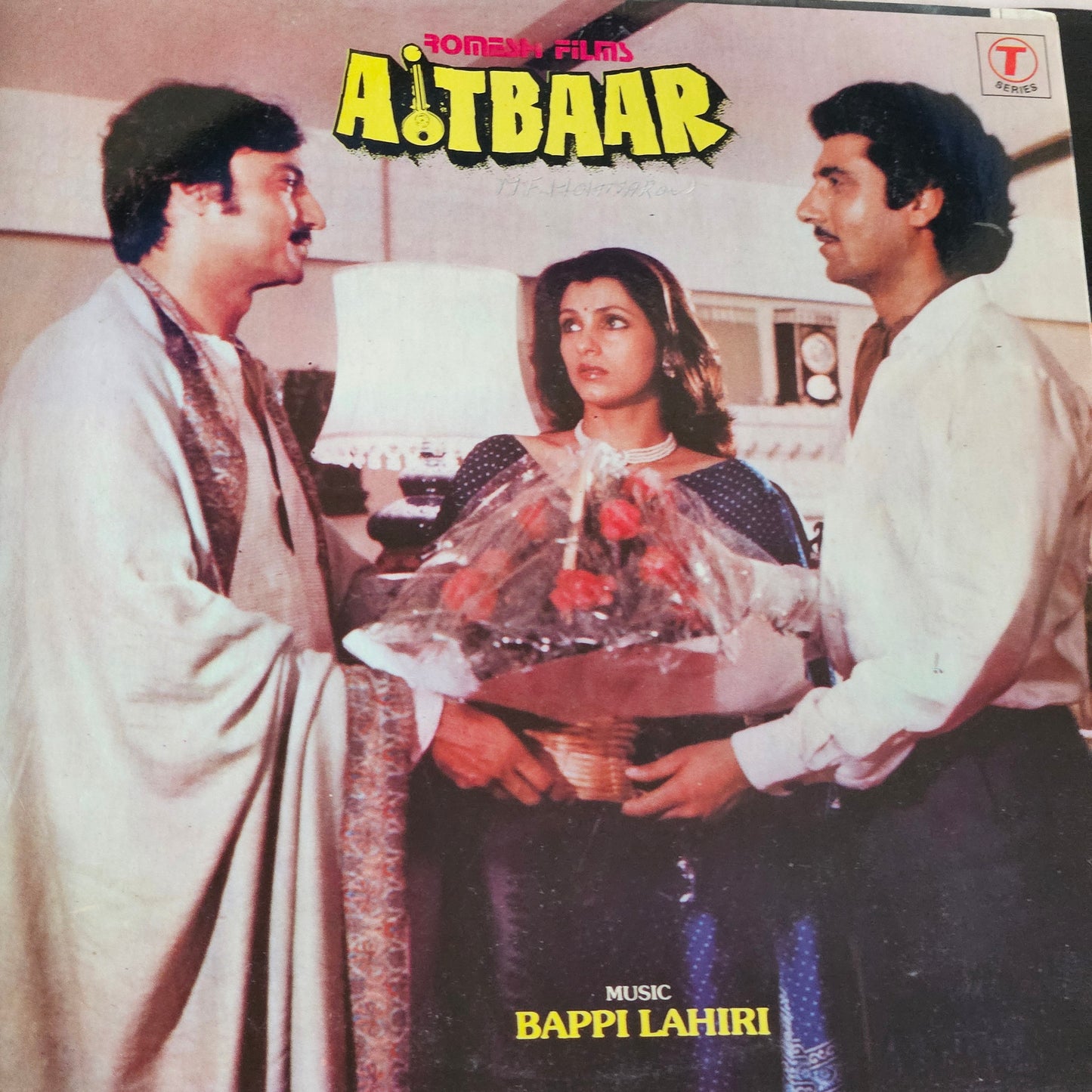 Aitbaar - bappi Lahiri superhit with Bhupinder ghazals in Near mint condition - Pristine