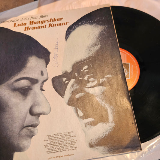Duets of Lata Mangeshkar & Hemant Kumar record from original soundtracks in near mint