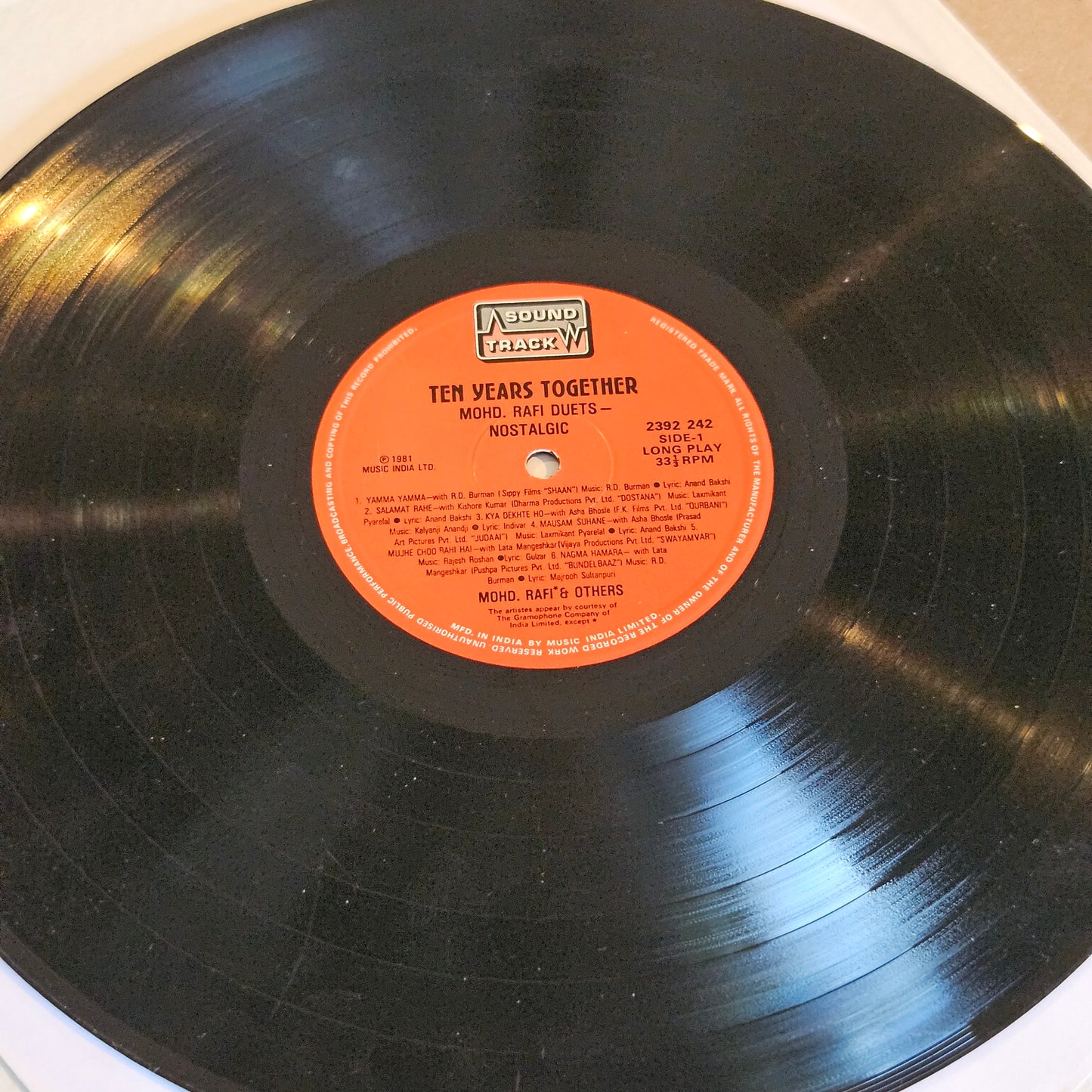 Mohammed Rafi - *Nostalgic* Hit duets from Films in VG+ condition from original soundtracks - Read description