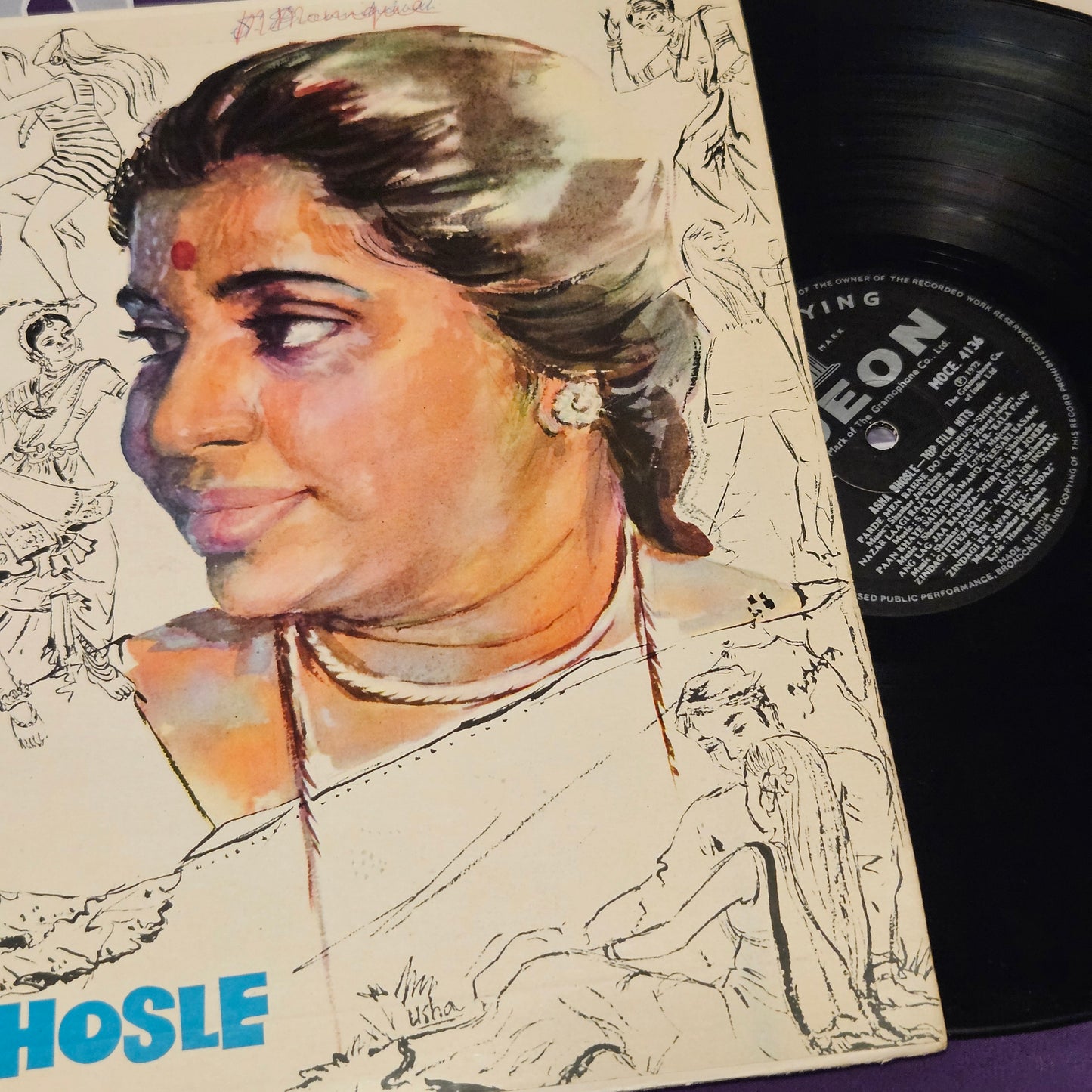 Asha bholse - Top Film hits in Heavy Odeon pressing in VG++ MOCE 4136 from original soundtracks