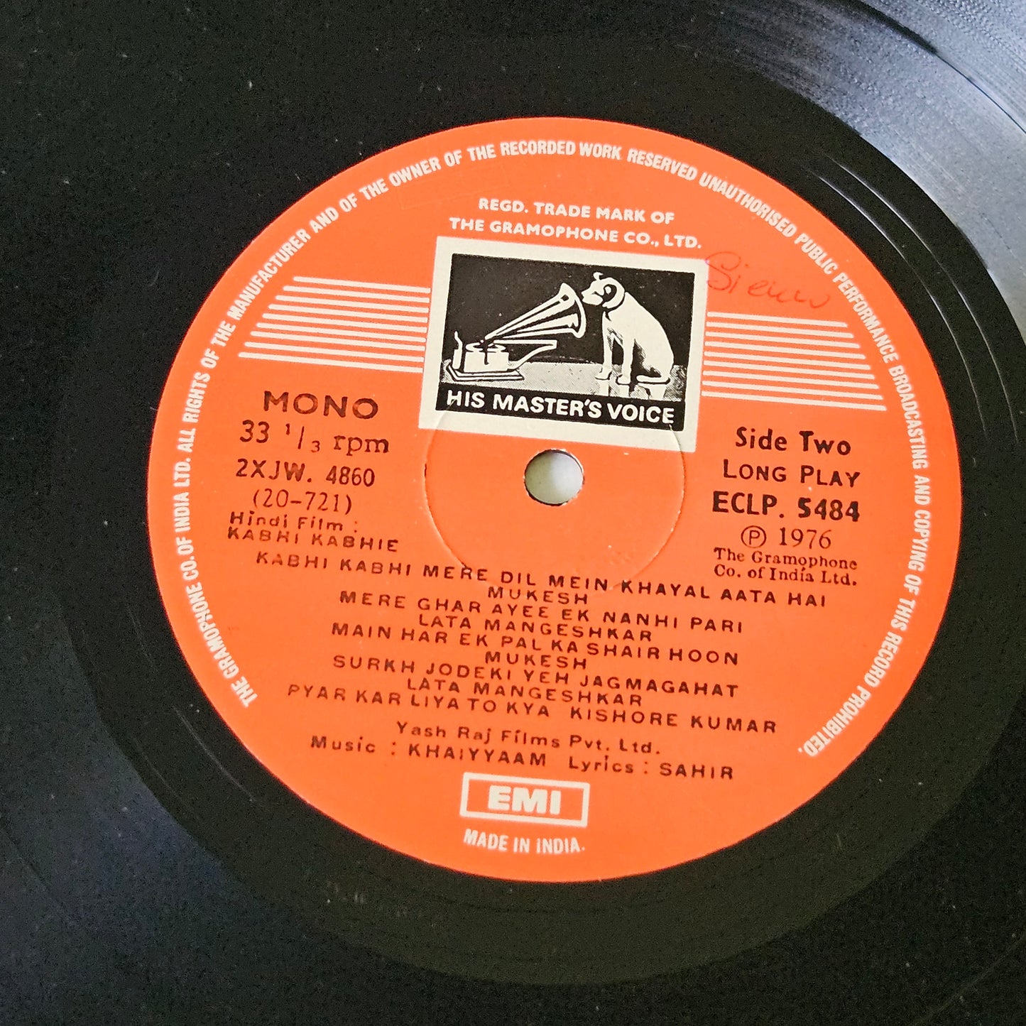 Kabhi Kabhie - Khaiyyam and Sahir classic - in near mint