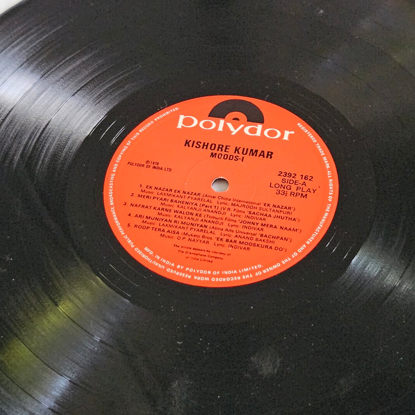 Kishore Kumar - moods 1 Polydor Label 2392162 - Superb collection in Near Mint condition
