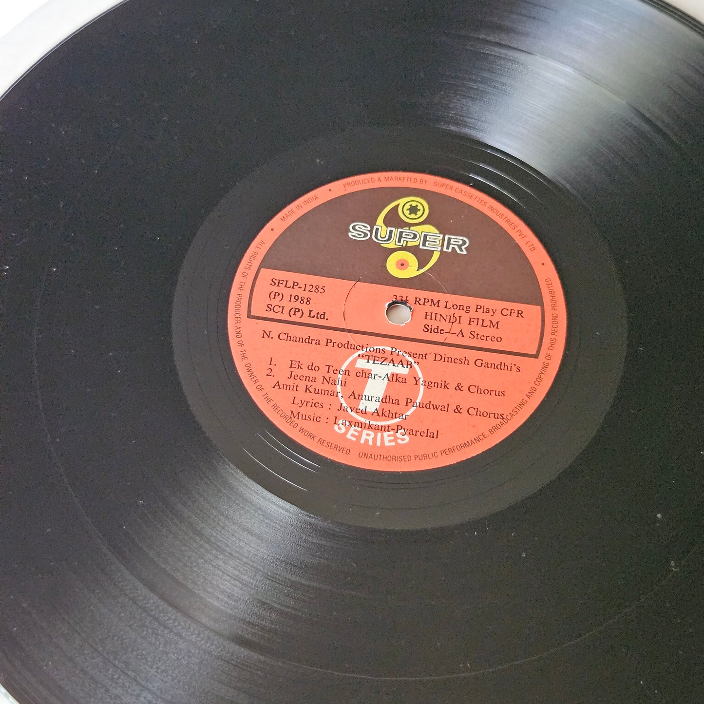 Tezaab (1988) -  super hit in near mint condition from the dealer unused stock original released soundtrack