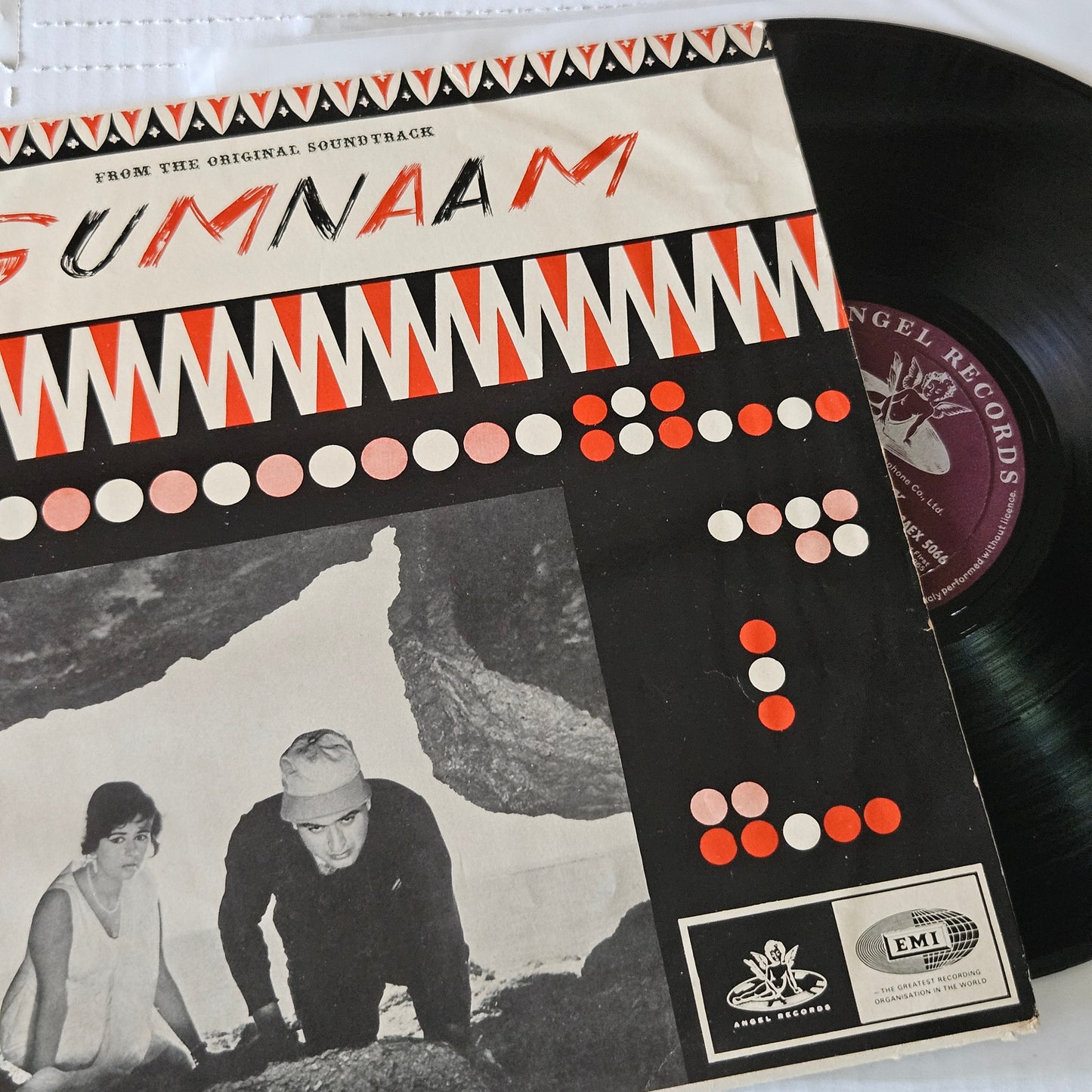 Gumnaam - Shankar Jaikishan - Angel 1st edition - near mint Original Soundtracks from well kept collection