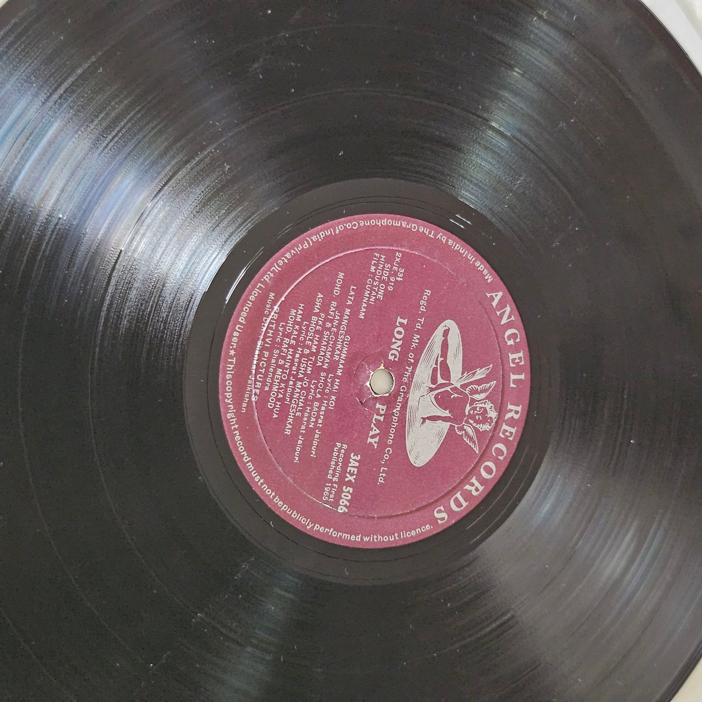 Gumnaam - Shankar Jaikishan - Angel 1st edition - near mint Original Soundtracks from well kept collection