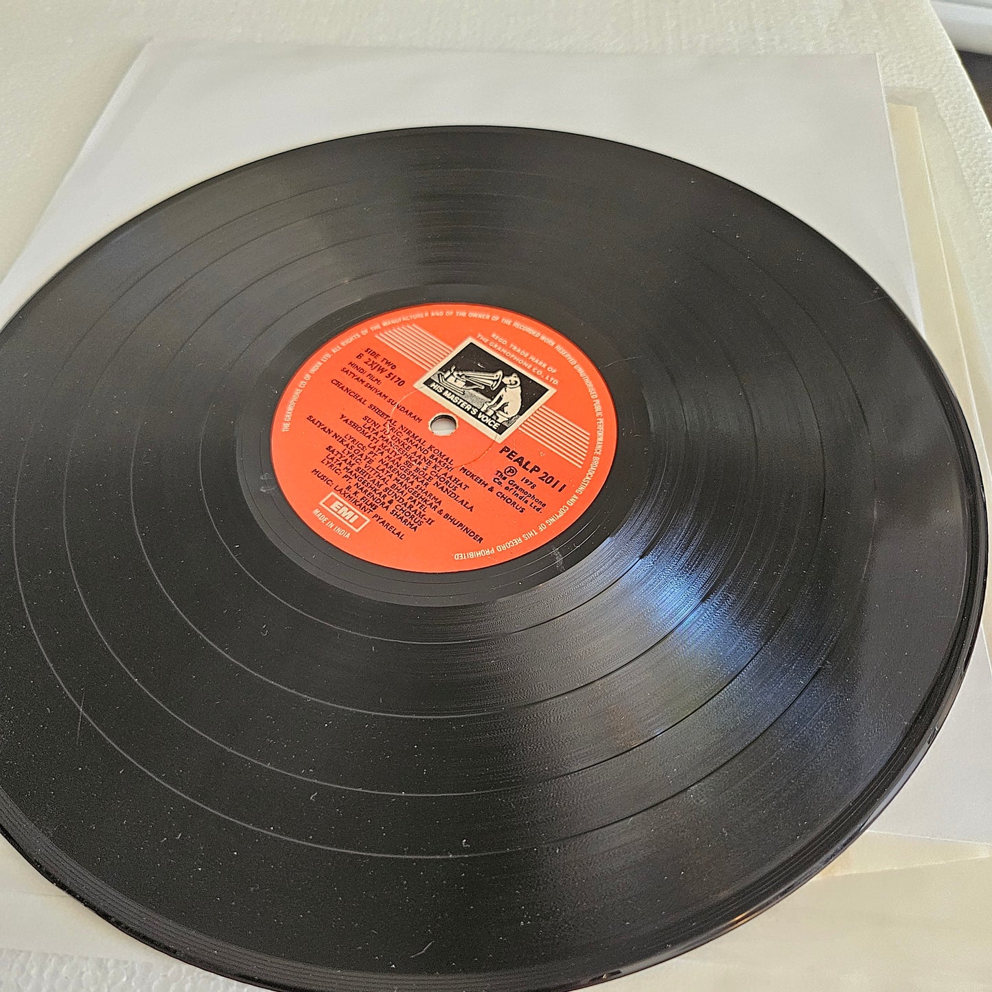 Satyam Shivam Sudaram - Laxmikant Pyarelal classic Multifold in near mint