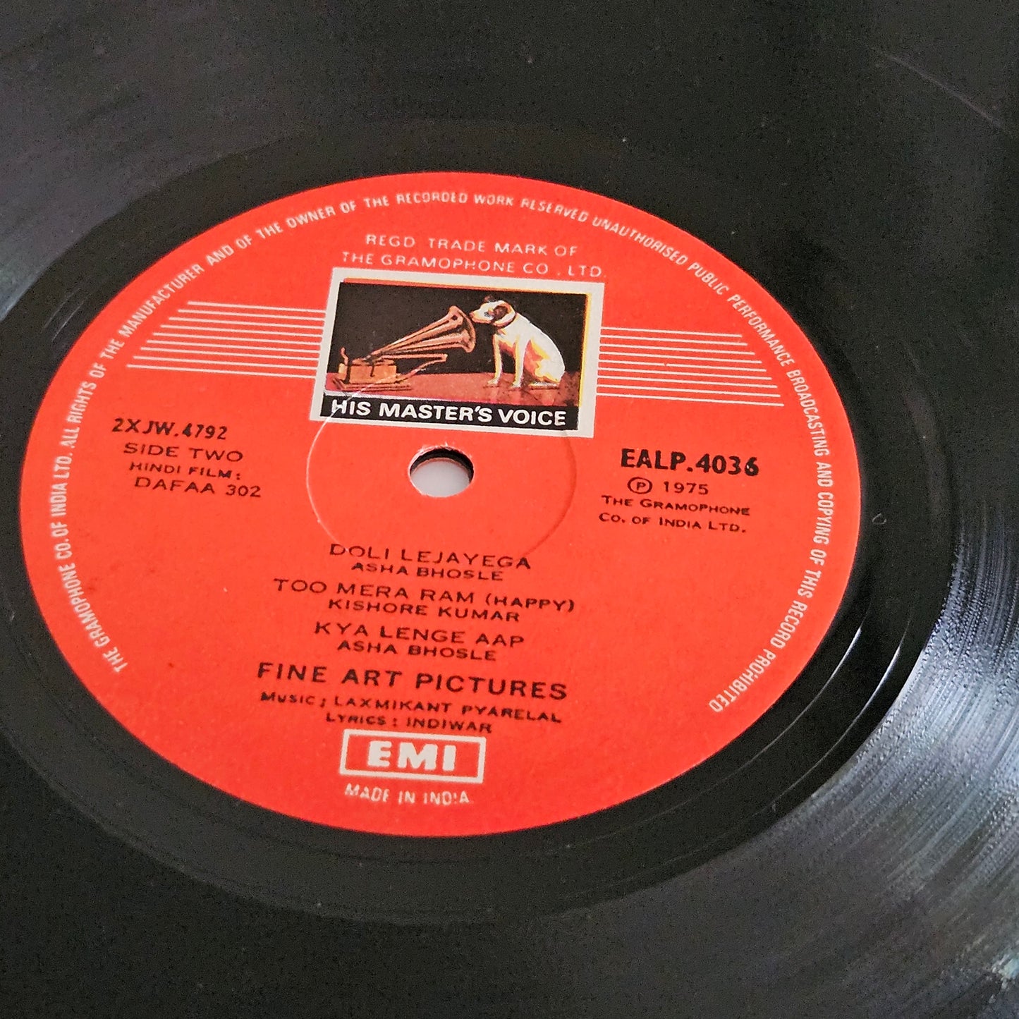 Dafaa 302  - Laxmikant Pyarelal superhit 1st pressing in near mint