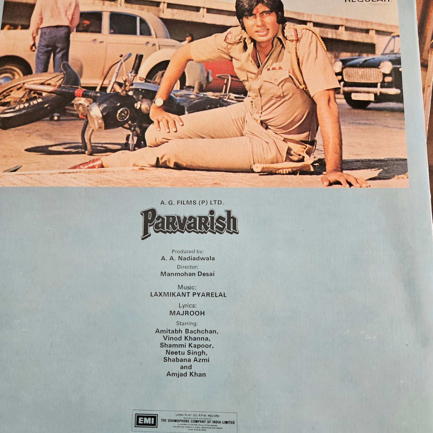 Dostana, Parvarish, Andhaa kanoon, and Naseeb - 4 Superhit LPs package Amitabh and Music by Laxmikant Pyarelal and in near mint condition from original Soundtracks - A great deal