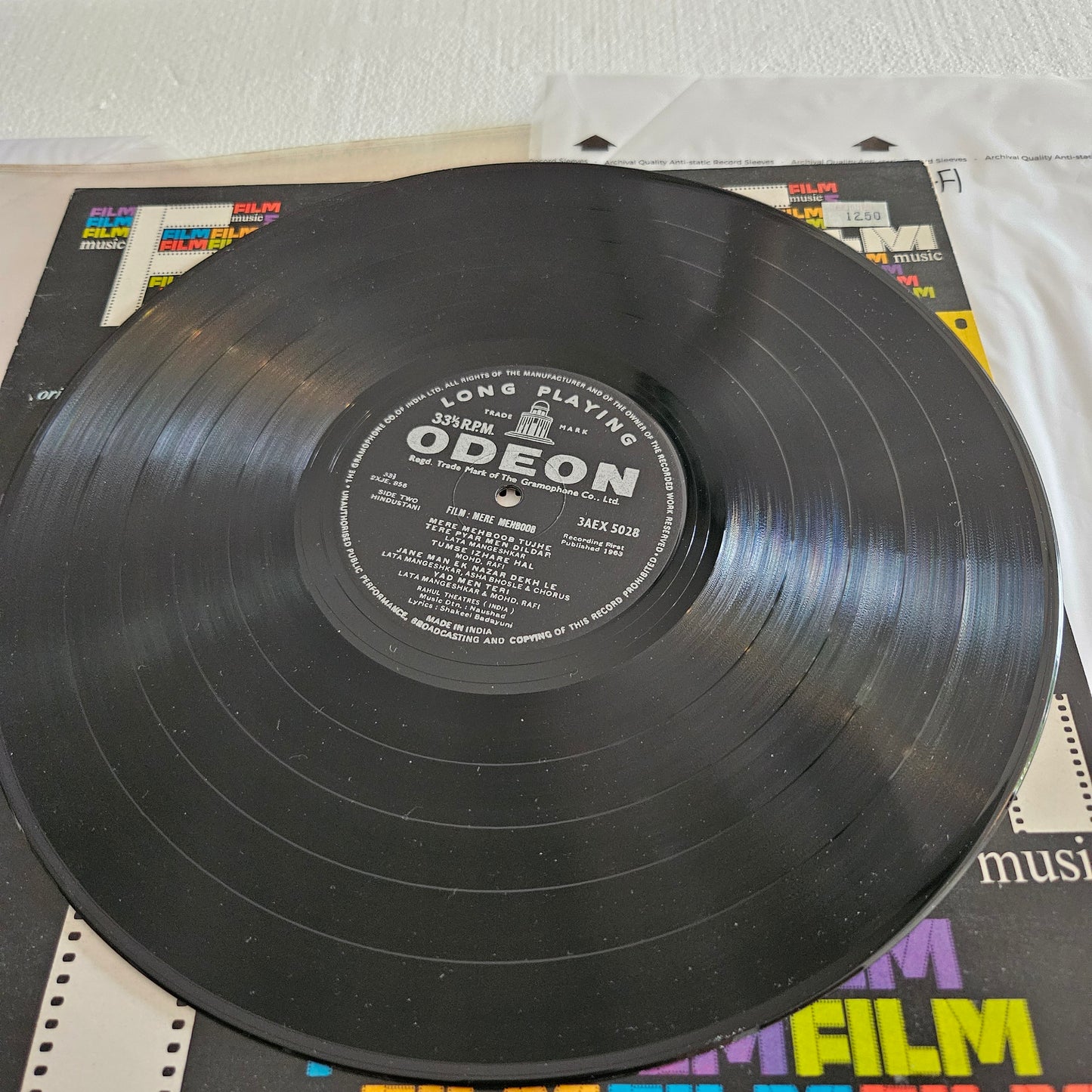 Mere Mehboob (1963) - classic by Maesteo Naushad in near mint pristine from original soundtrack