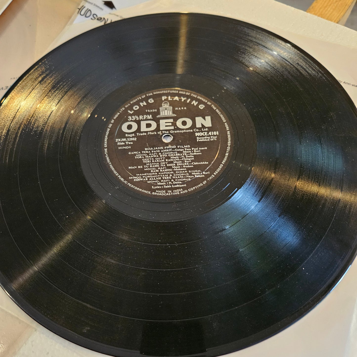 Sahir Ludhianvi - 1st ring odeon Bhajans from films -  in excellent condition from original soundtracks MOCE4101