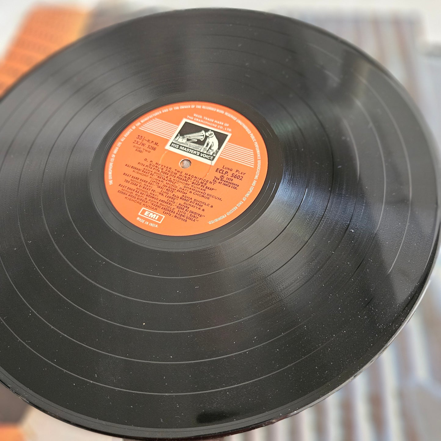 O P NAYYAR - The Magnificent - rare collection in includes  kishore rare song Surma Mera Nirala in Near mint condition ECLP 5602