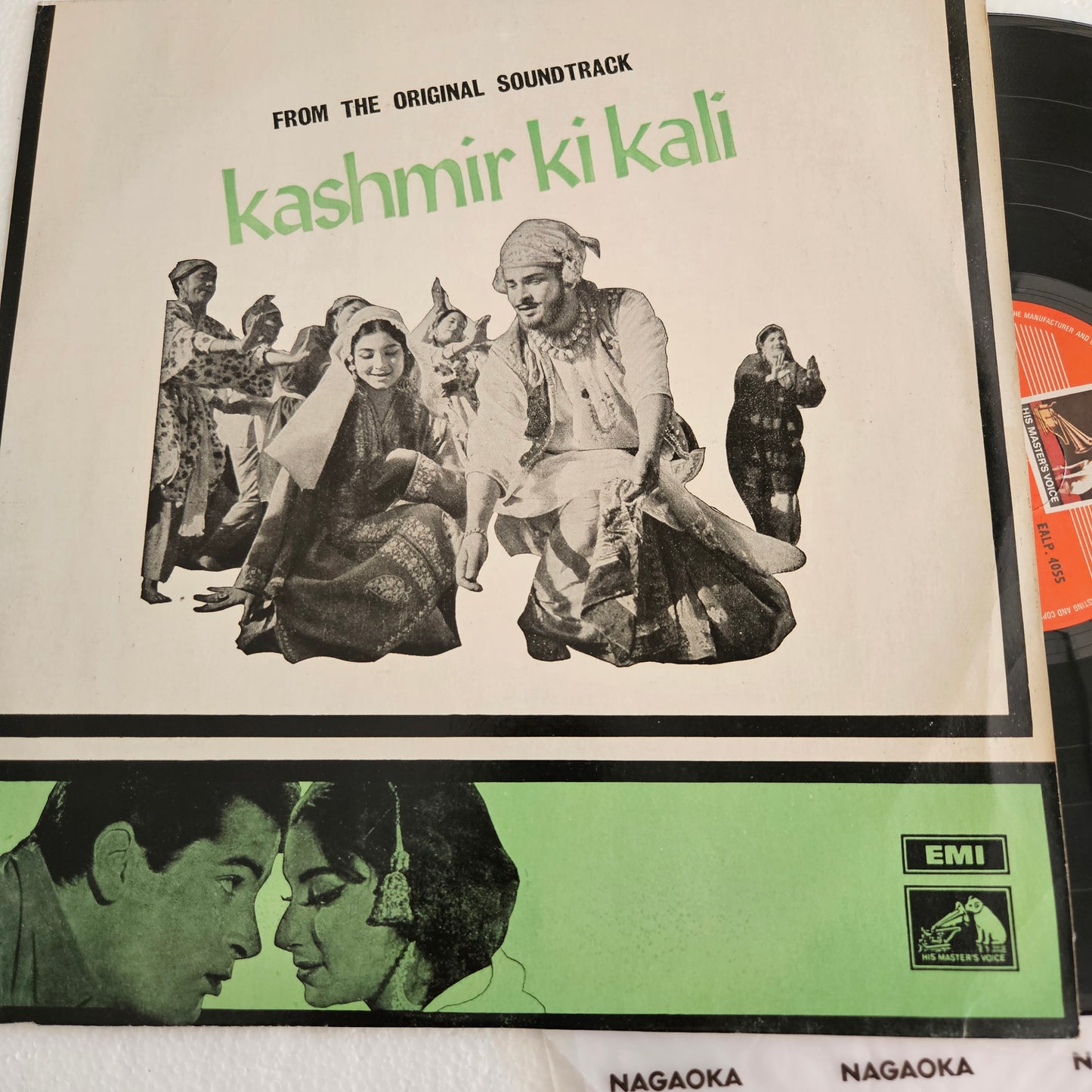 Kashmir ki Kali-  Music by O. P. nayyar in excellent condition - 1st HMV red dog label EALP4055 from original soundtrack
