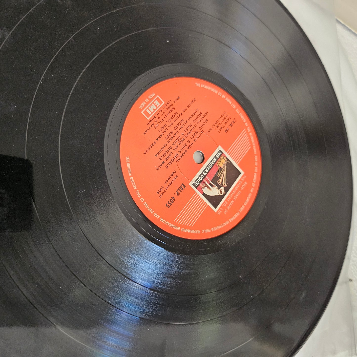 Kashmir ki Kali-  Music by O. P. nayyar in excellent condition - 1st HMV red dog label EALP4055 from original soundtrack