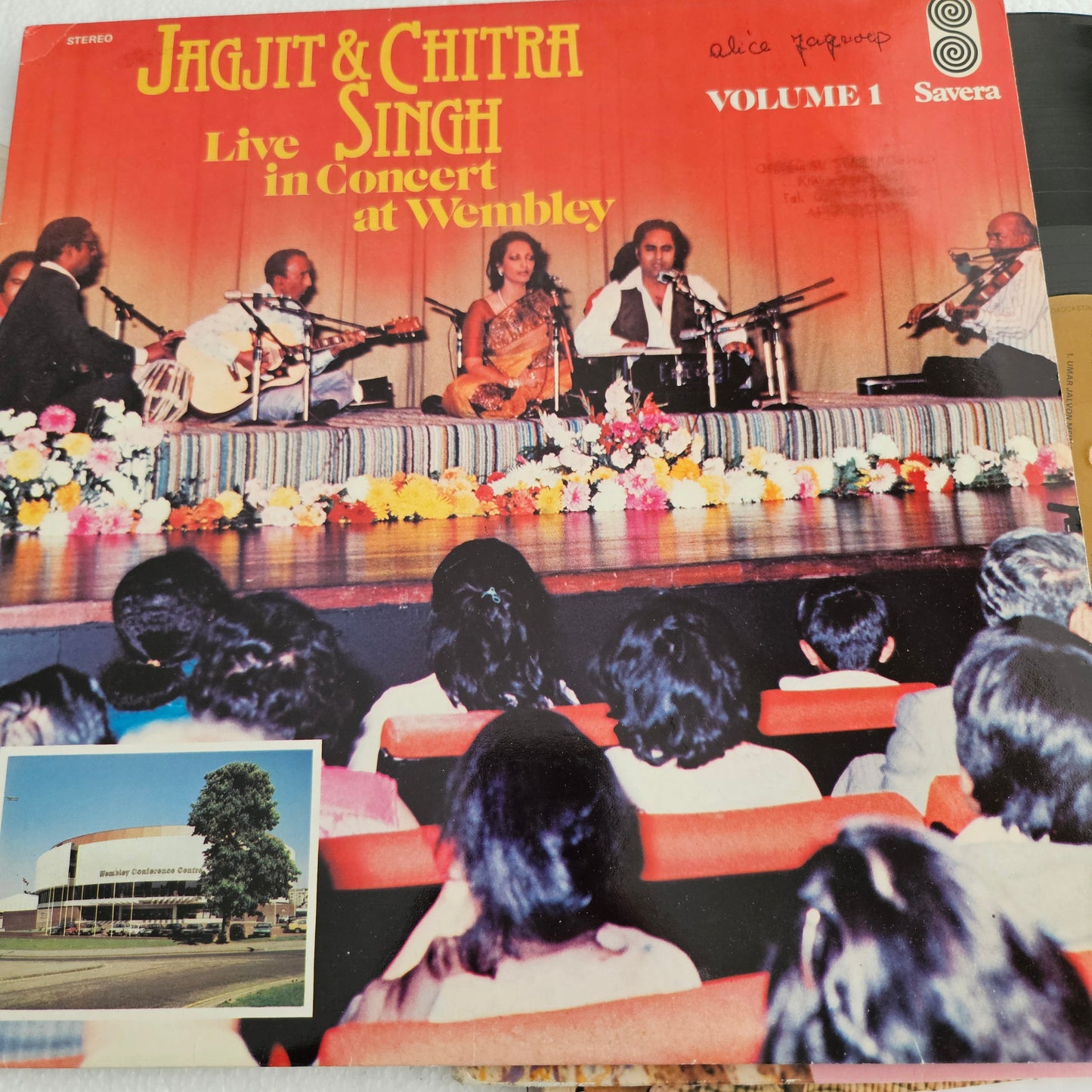 Ghazals - Jagjit Singh and Chitra Singh - Live In Concert At Wembley Vol 1 : near mint condition Made in UK - savera records