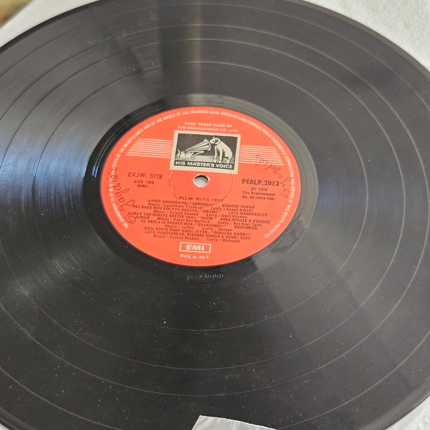 Film Hits 1977 - in excellent condition superhit songs Supreme category from original soundtrack
