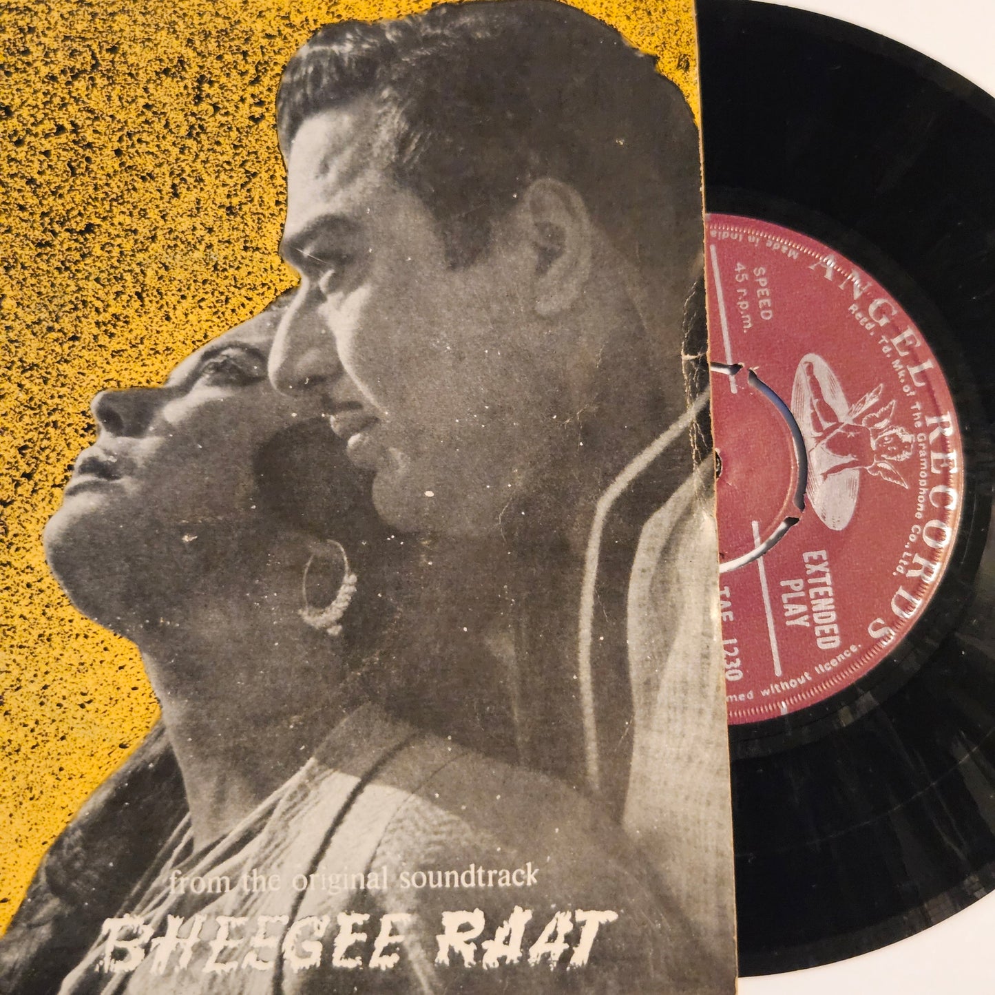 Bheegee Raat  - Music Roshan  classic superhit in Near mint Angel  EP rare from original soundtrack TAE-1230
