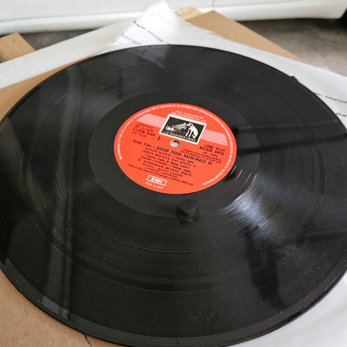 KASAM PAIDA KARNEWALI KI - Bappi Lahiri Super hit in excellent condition PSYCH FUNK superhit from original soundtrack