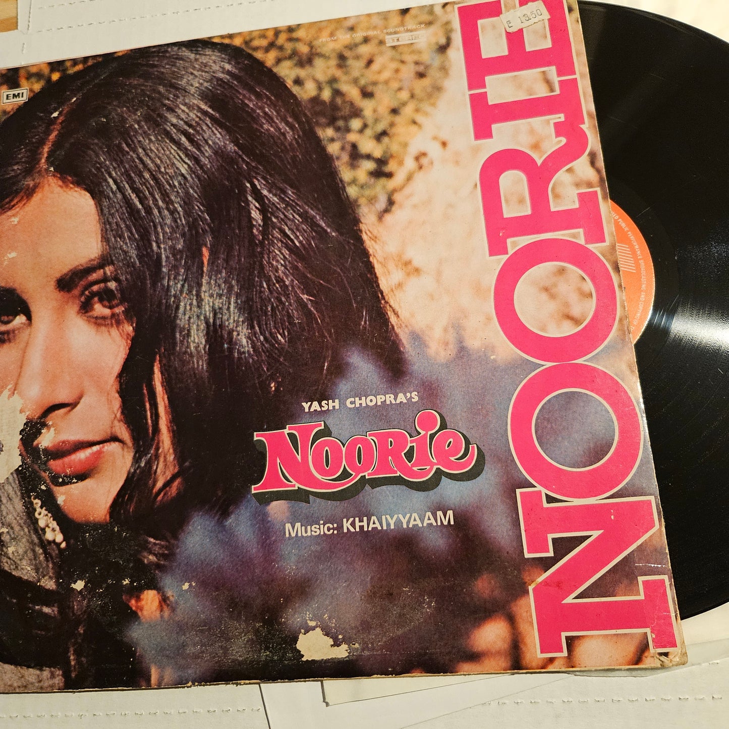 Noorie - Khayyam blockbuster album in near mint condition in stereo from original soundtrack - ECSD 5618