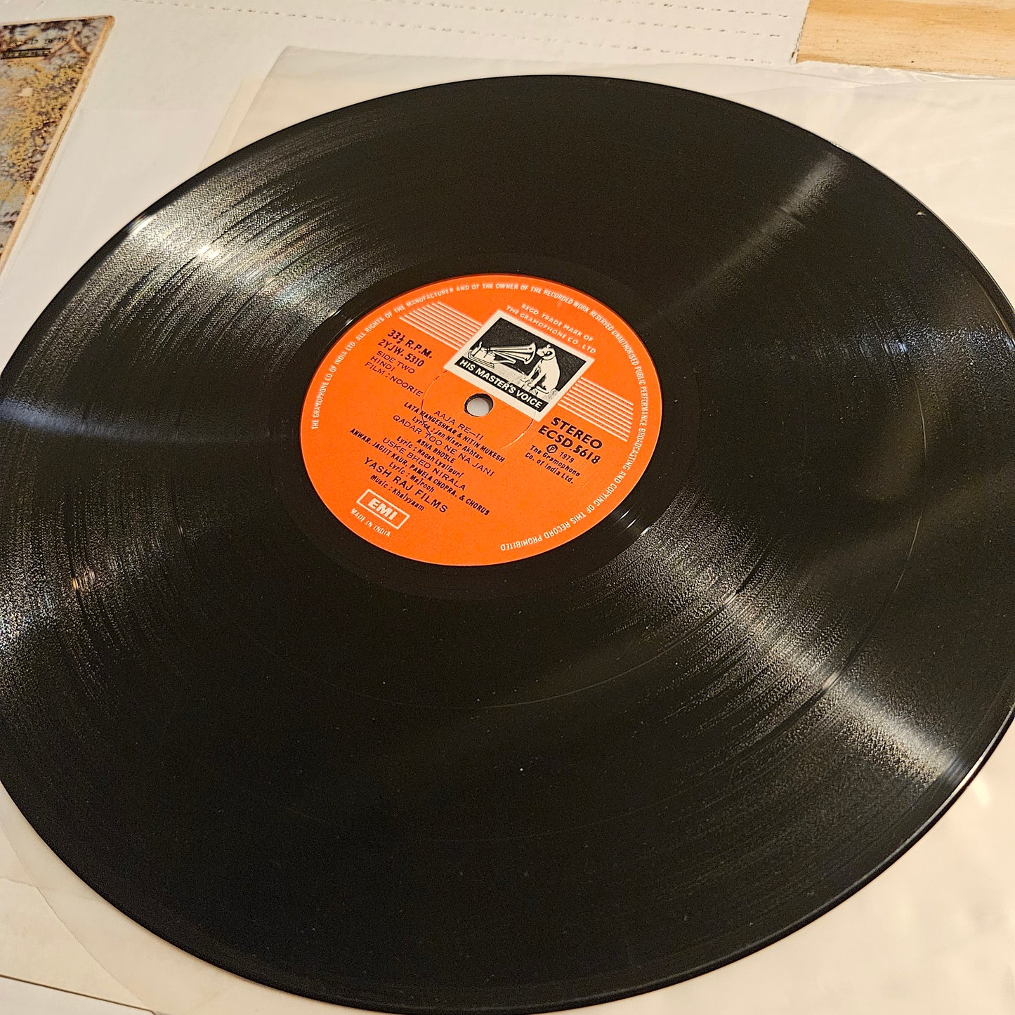 Noorie - Khayyam blockbuster album in near mint condition in stereo from original soundtrack - ECSD 5618