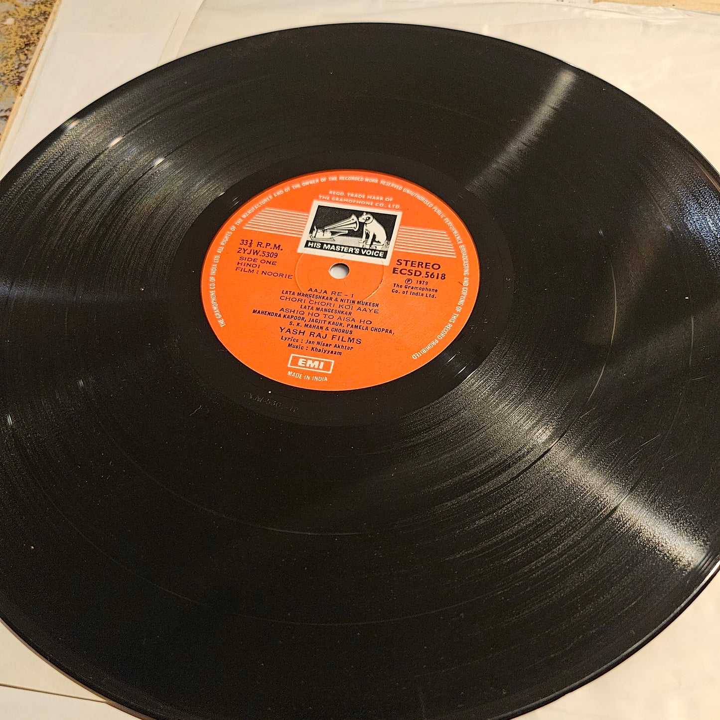 Noorie - Khayyam blockbuster album in near mint condition in stereo from original soundtrack - ECSD 5618