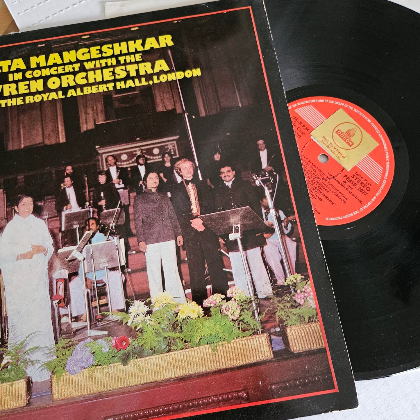 Lata Mangeshkar - In Concert With The Wren Orchestra - Live At The Royal Albert Hall, Near Mint Pristine condition - Supreme Stereo - PEASD2027