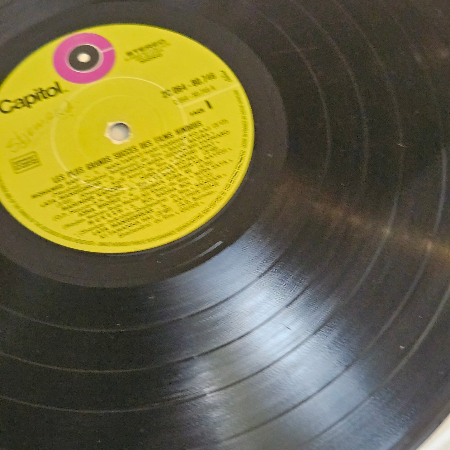 Various Artists  The Best Of India's New Motion Picture Music -  Capitol Records - 2C 064-80.746 in VG+ condition -French pressing from original soundtracks
