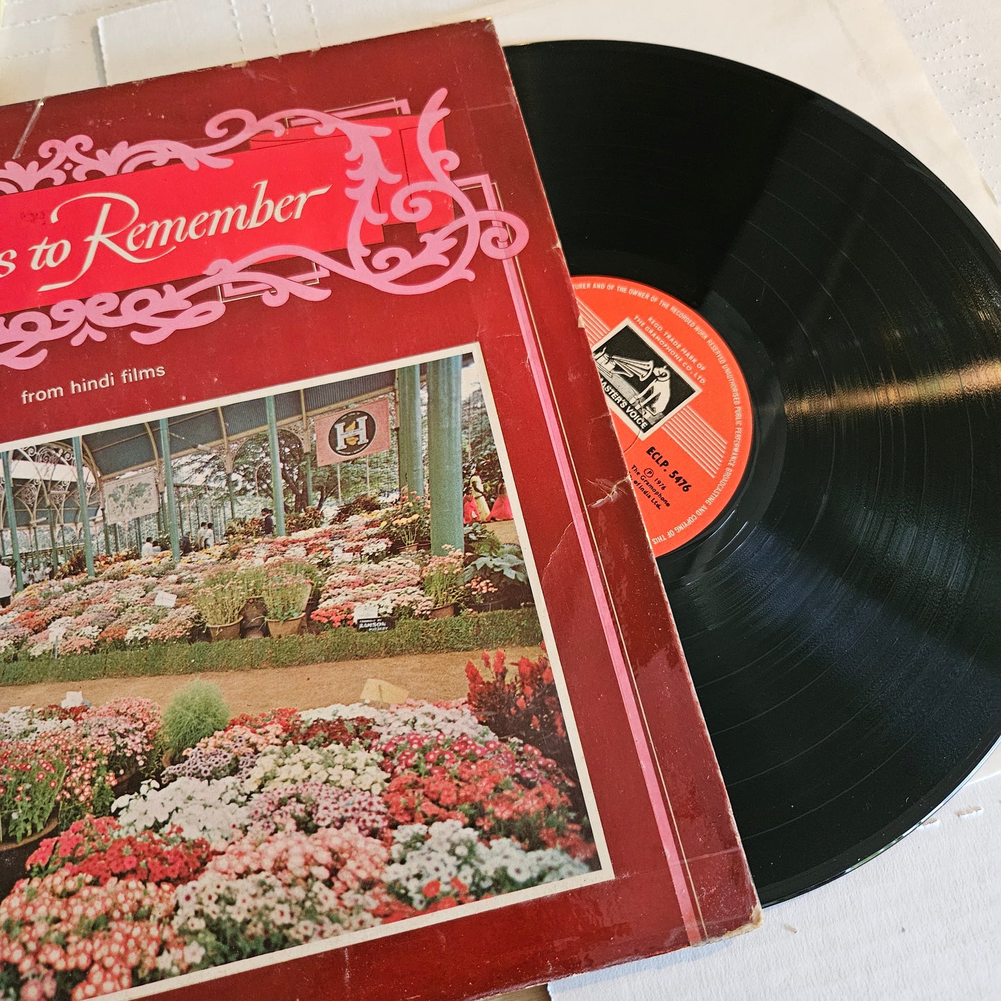 Songs to remember in excellent condition - superb collection of rare classic songs - from films ECLP 5476 including Guzra hua zamana