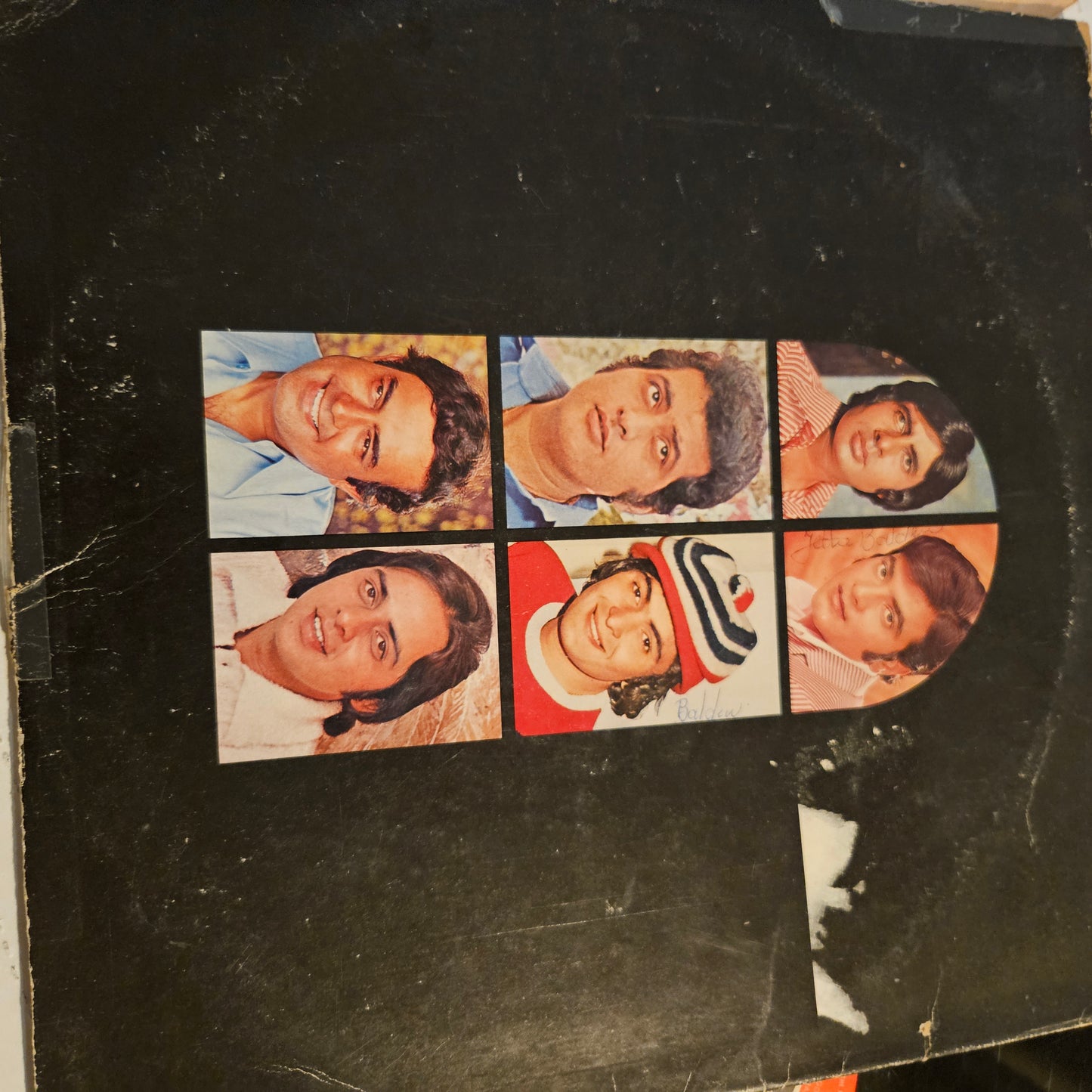 Film Hits of 1975 - Collection of superhit songs gatefold with starts pics and autographs in good+ condition - see songs list in description - from OST PEALP-4002